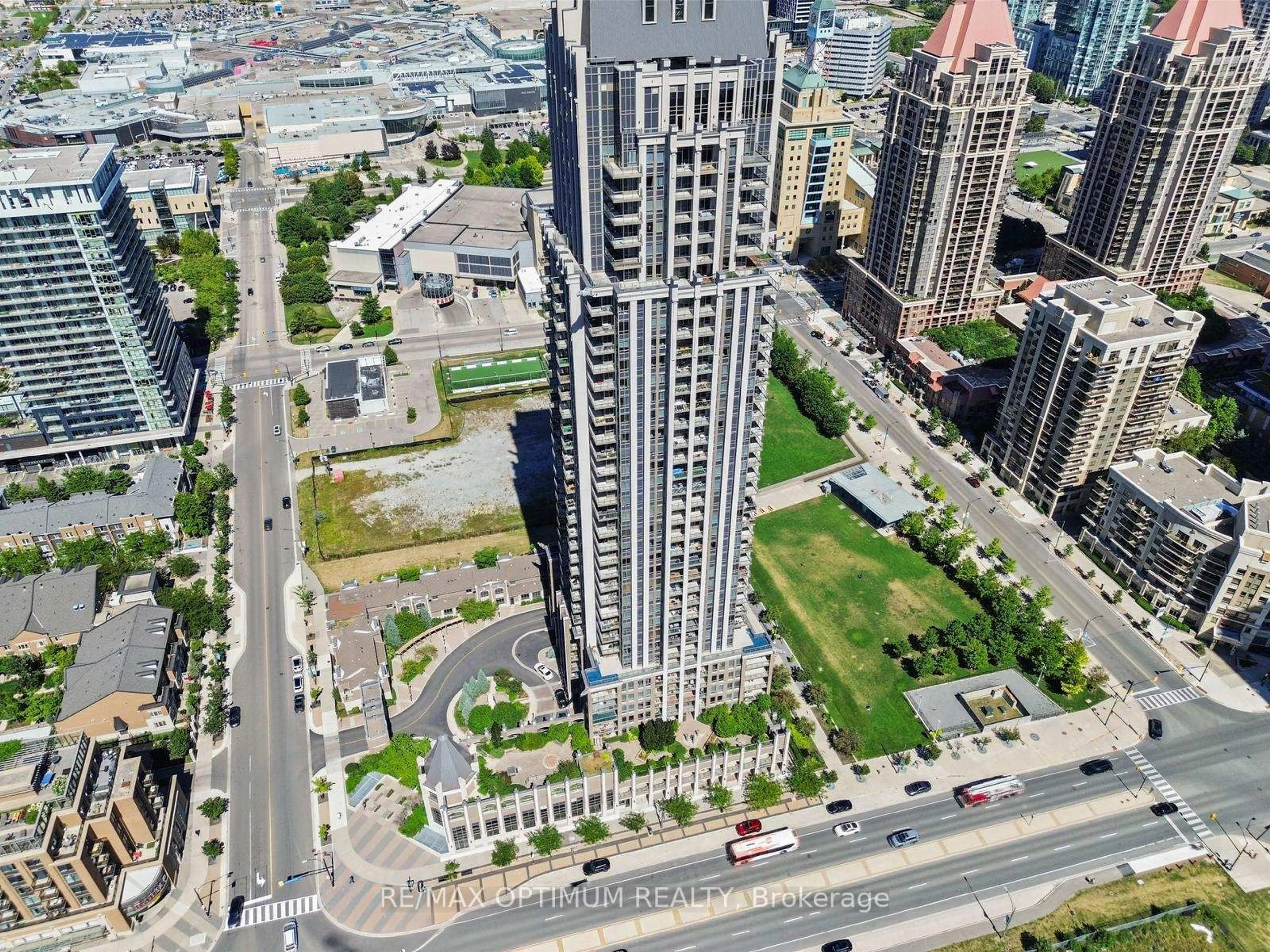 A pic from outside/outdoor area/front of a property/back of a property/a pic from drone, city buildings view from balcony for 388 Prince Of Wales Dr #1104, Mississauga Ontario L5B 0A1