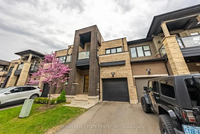 391 Athabasca Common, Oakville 3