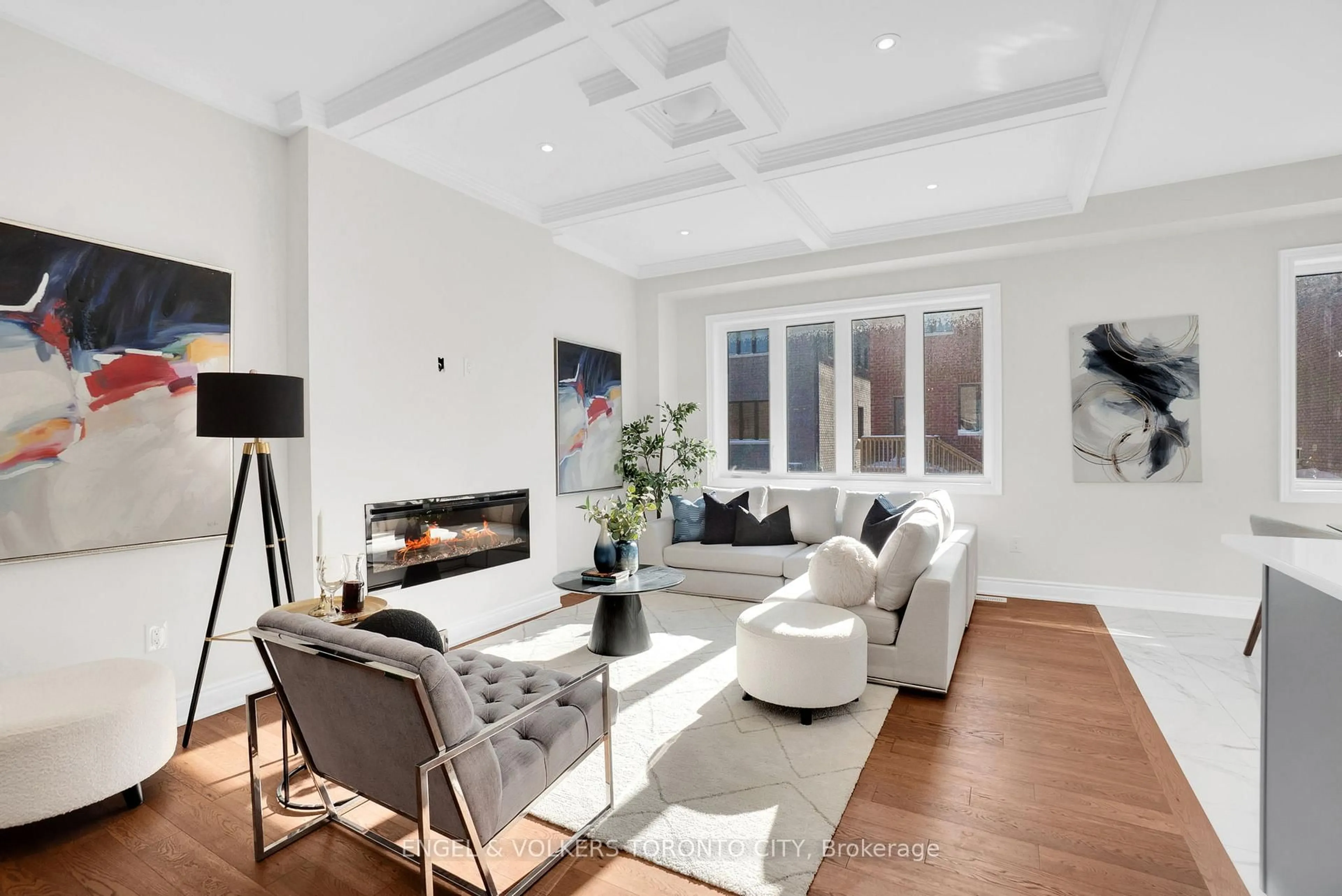 Living room with furniture, unknown for 58 Claremont Dr, Brampton Ontario L6R 4G3