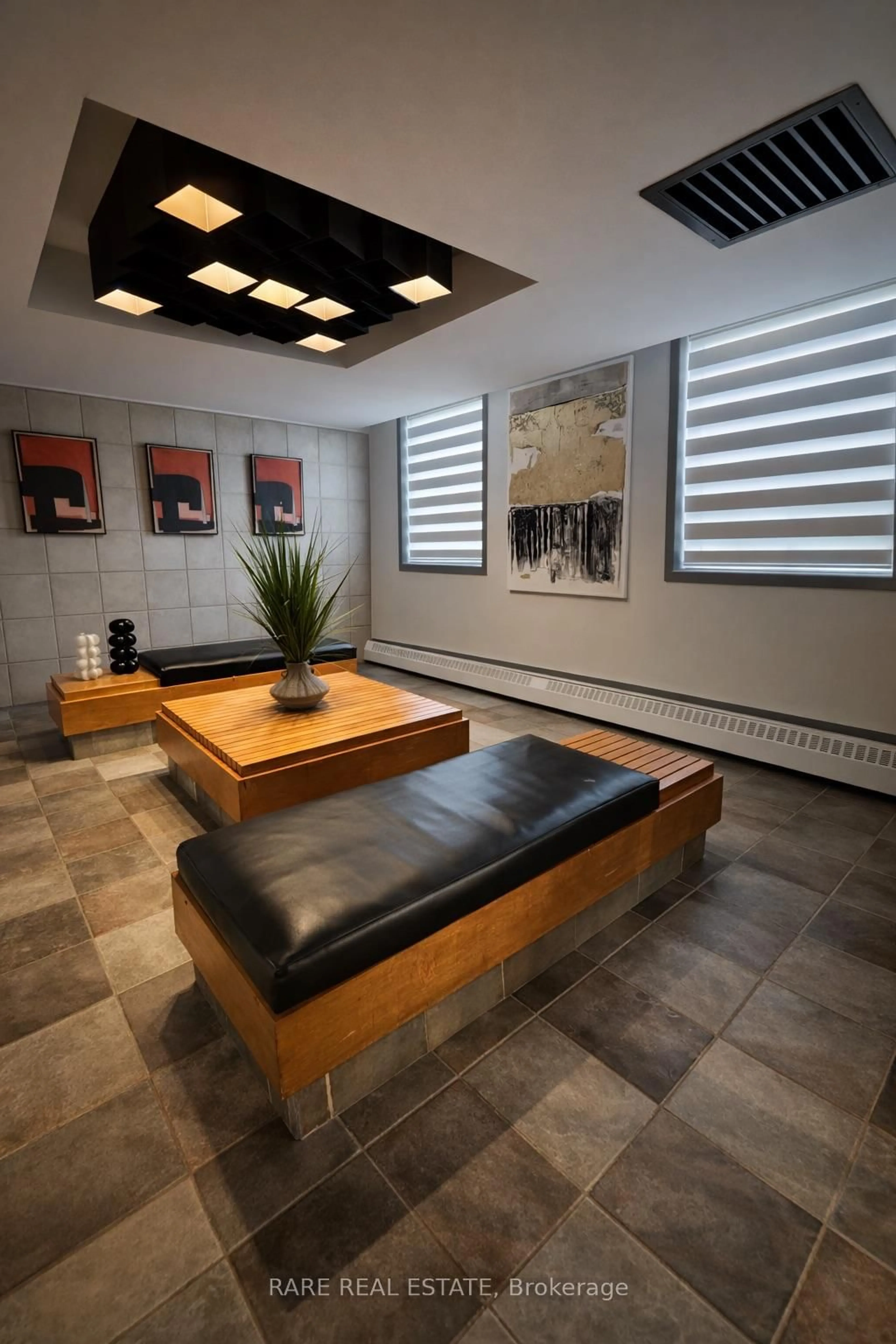 Lobby for 19 Four Winds Dr #Unit #104, Toronto Ontario M3J 2S9