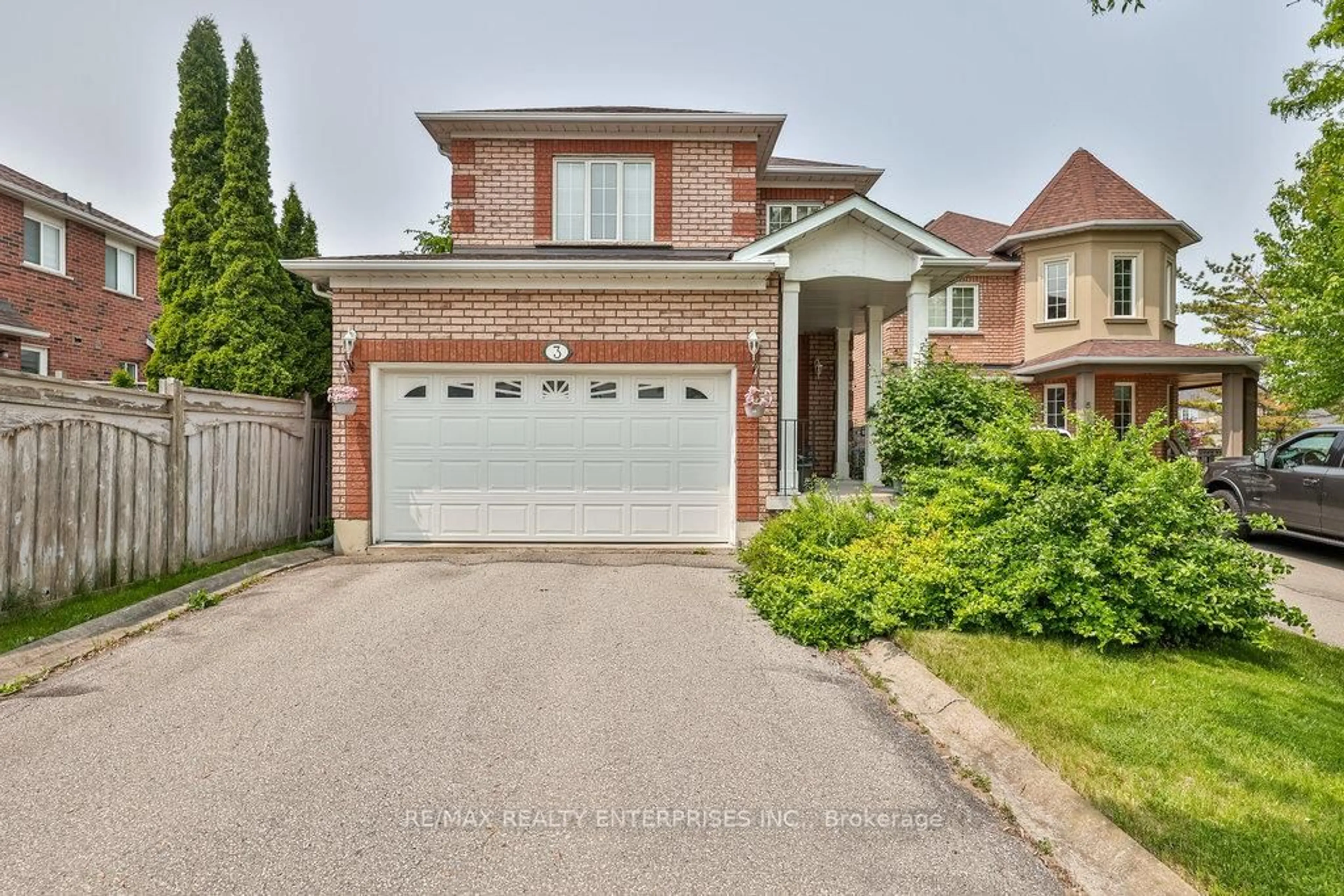 Home with brick exterior material, street for 3 Jack Kenny Crt, Caledon Ontario L7E 2M5