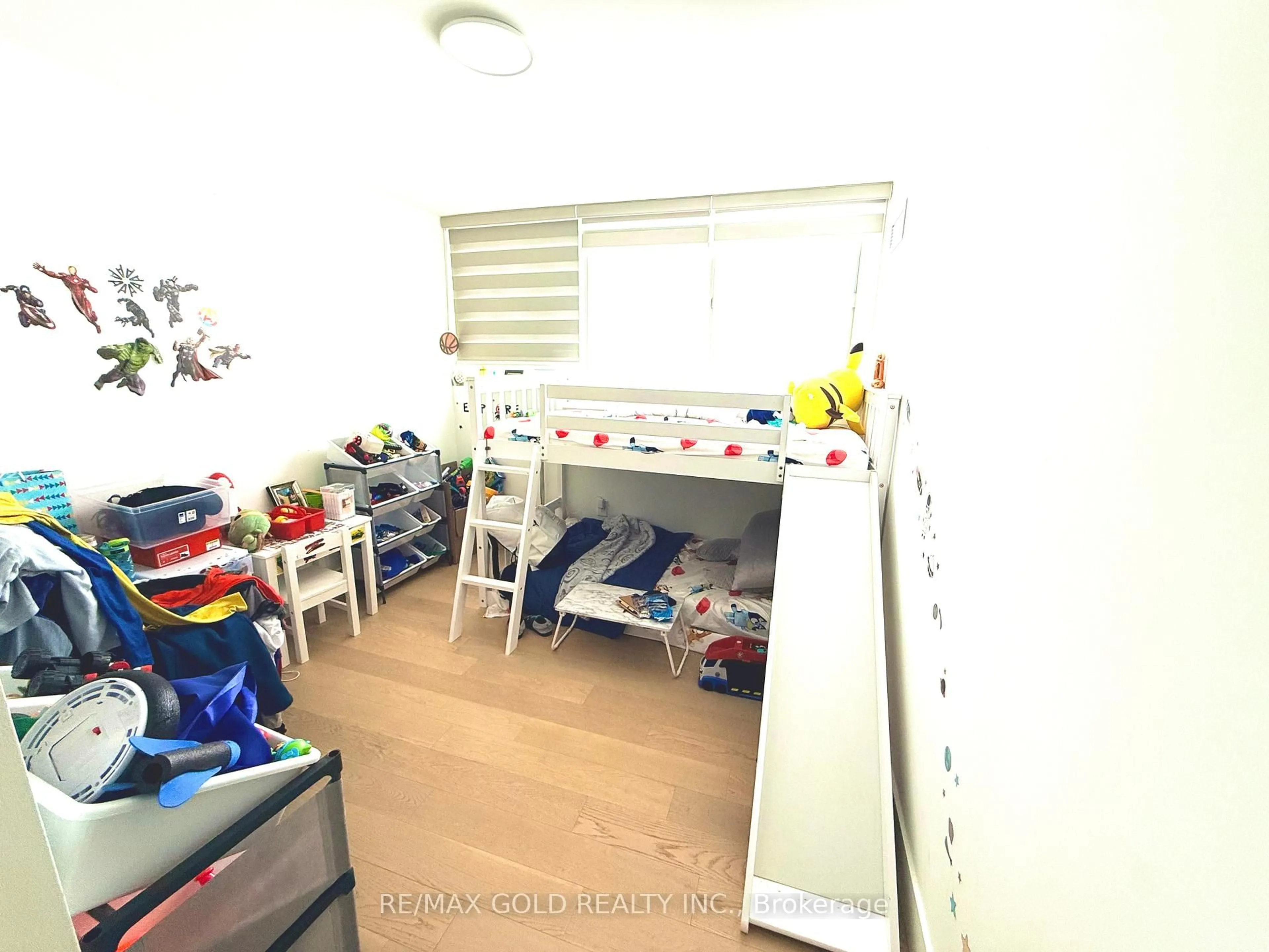 A pic of a room for 3700 Kaneff Cres #2108, Mississauga Ontario L5A 4B8