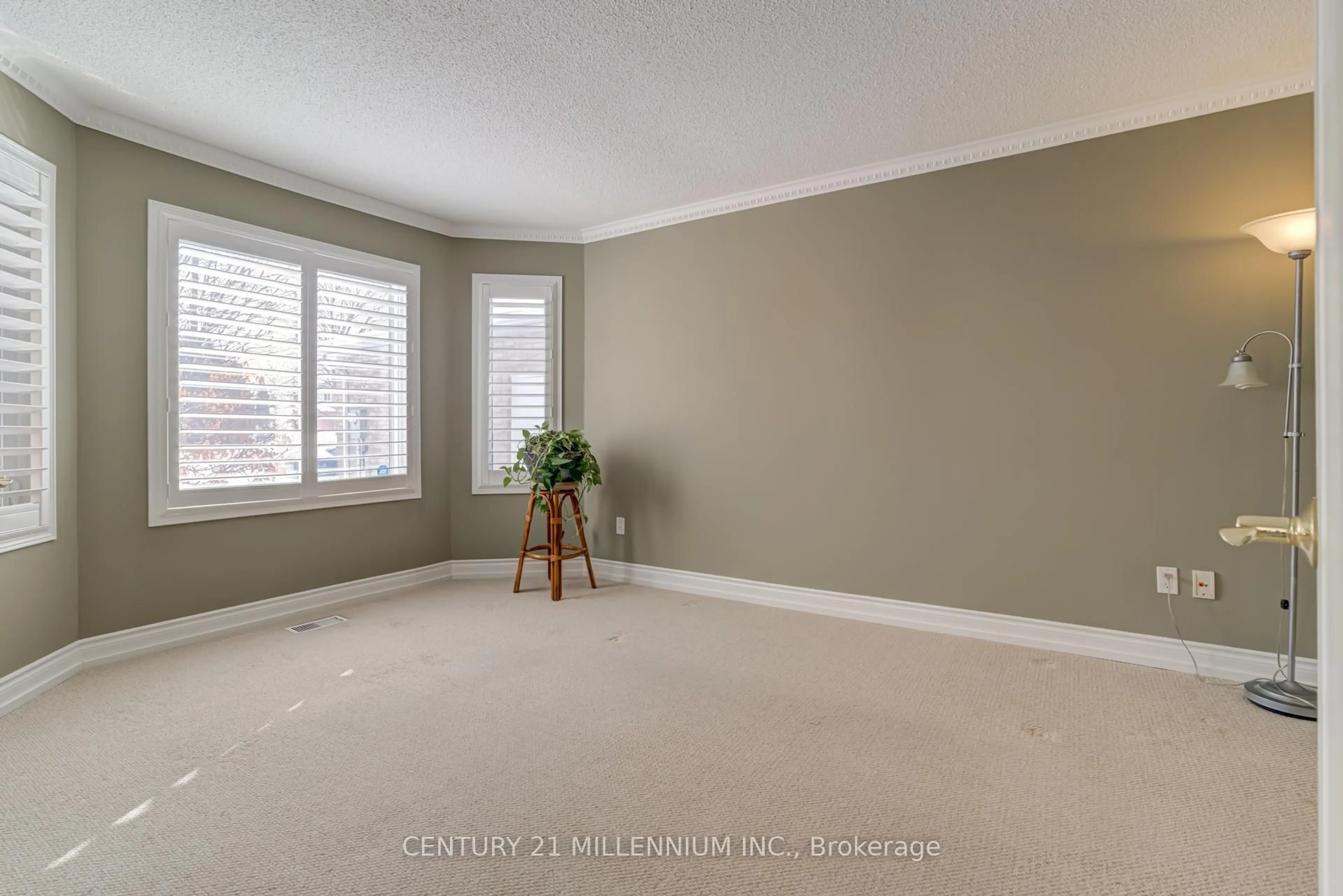 A pic of a room for 28 Tremblay St, Brampton Ontario L6Z 4B7