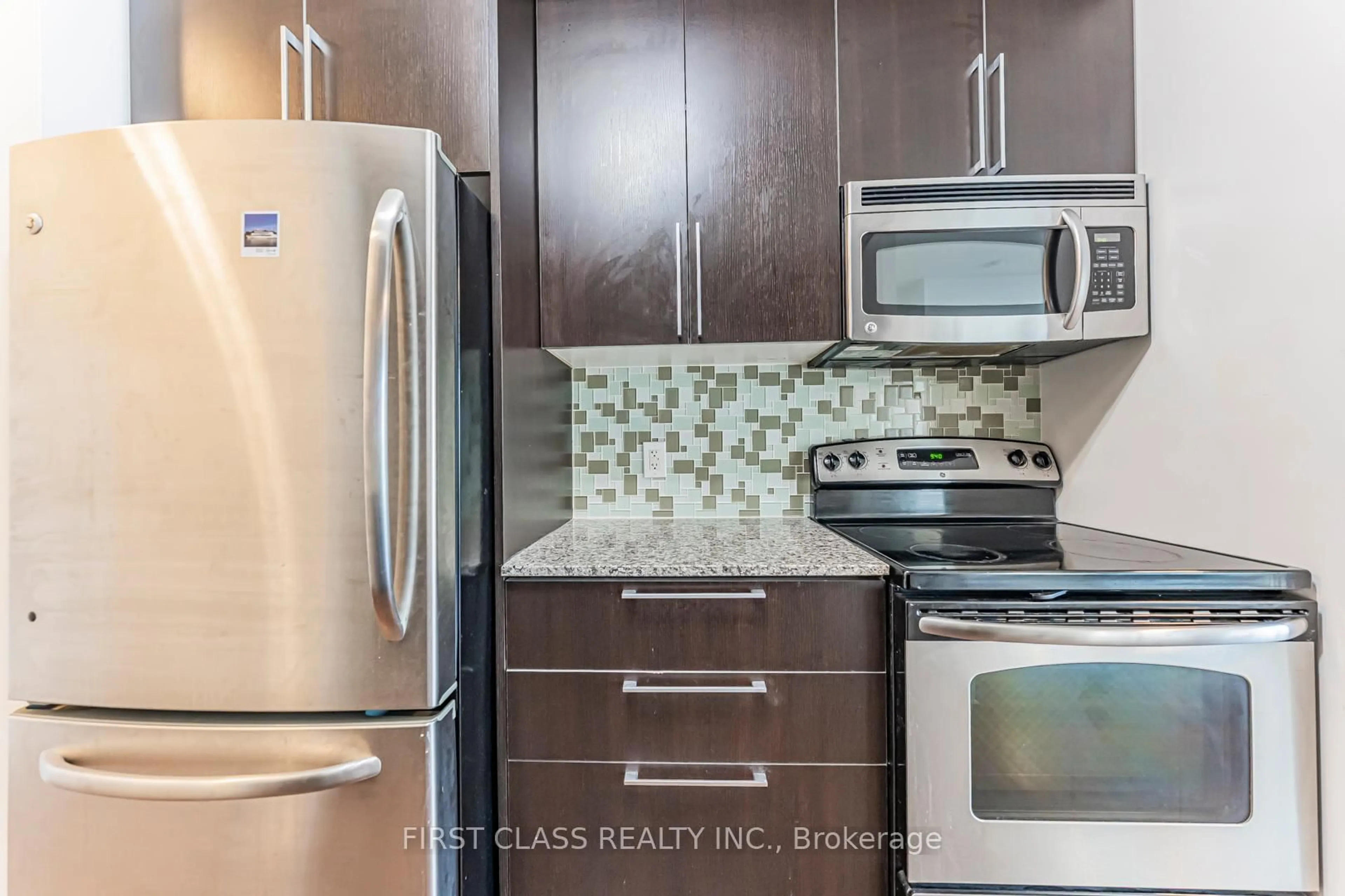 Standard kitchen, ceramic/tile floor for 16 Brookers Lane #2410, Toronto Ontario M8V 0A5