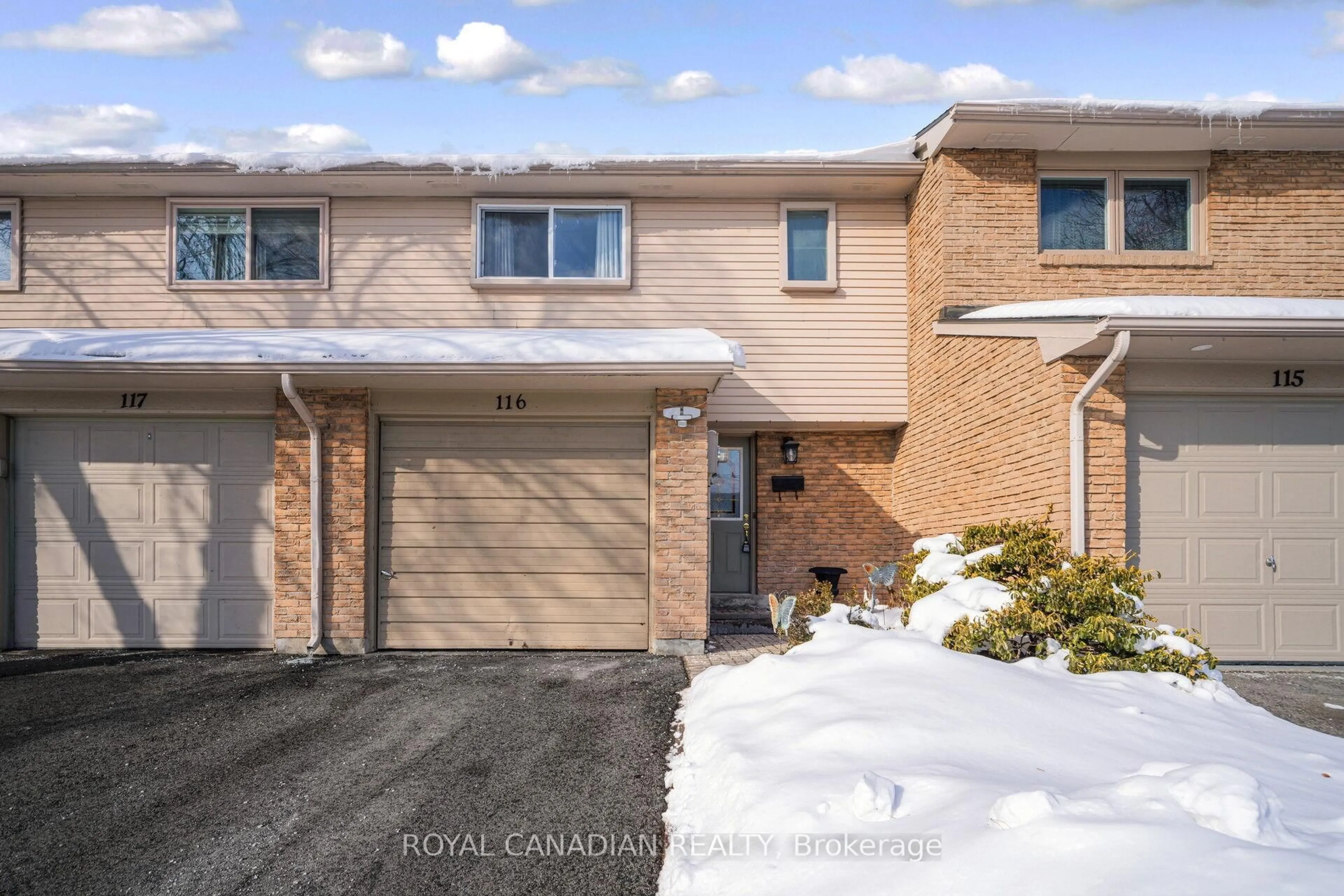 Unknown for 1538 Lancaster Dr #116, Oakville Ontario L6H 2Z3