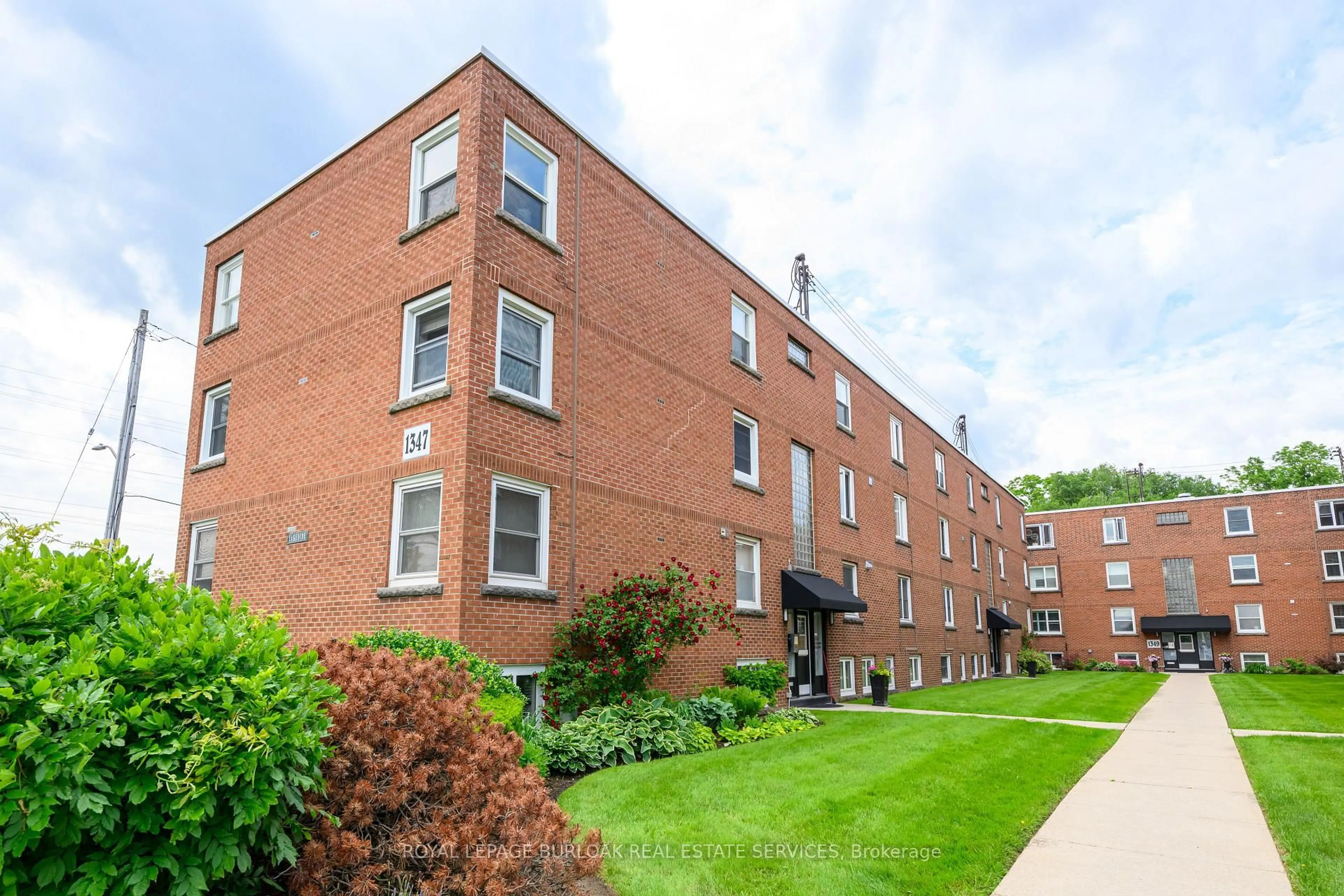 Unknown for 1347 Lakeshore Rd #24, Burlington Ontario L7S 1B1