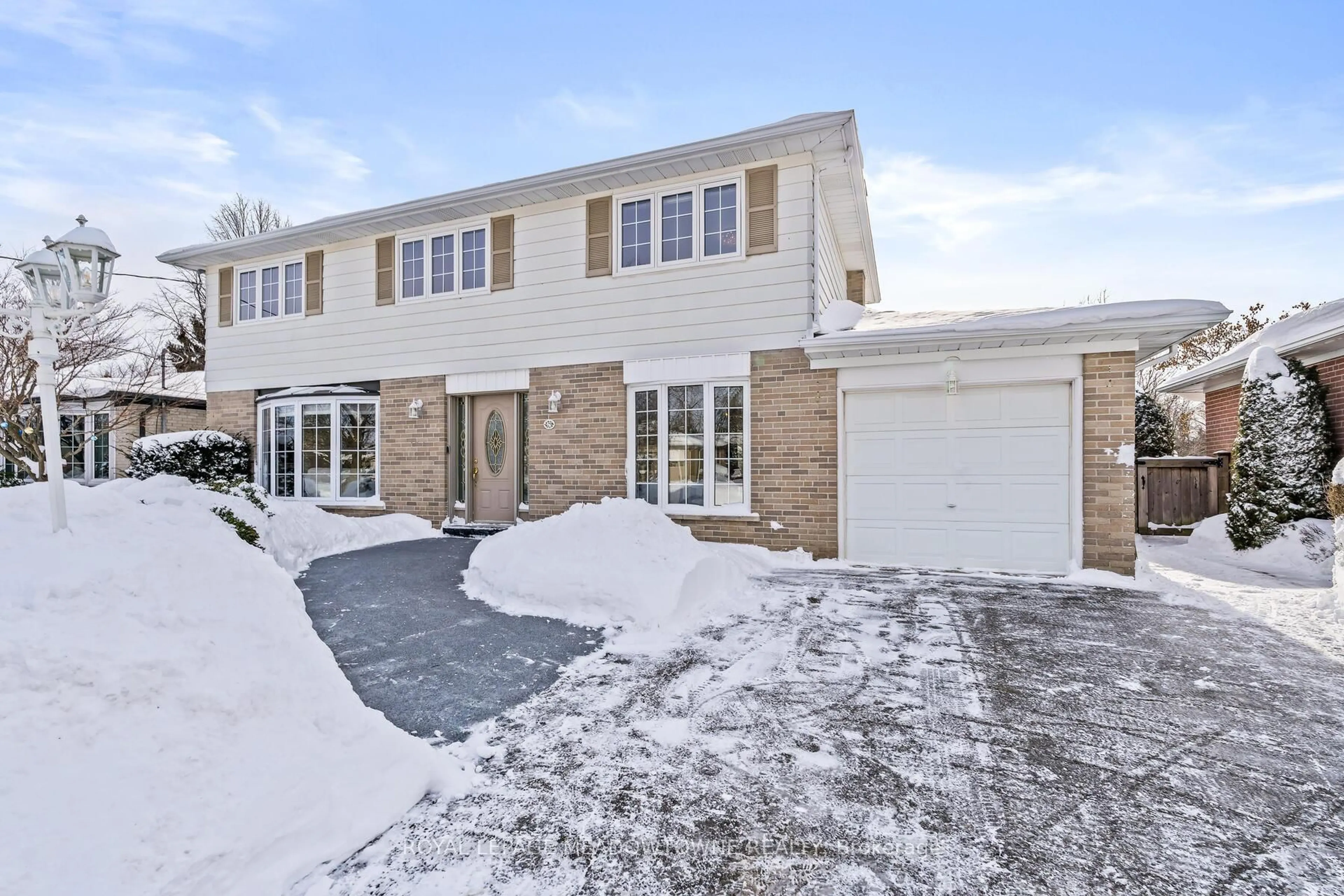 Unknown for 29 Stockman Cres, Halton Hills Ontario L7G 1J5