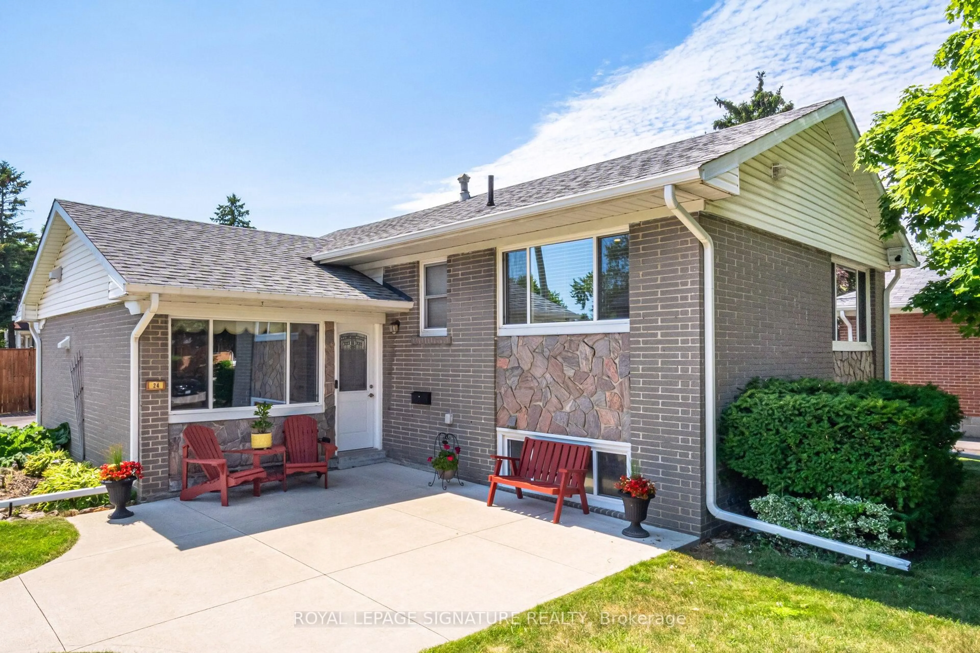 Home with brick exterior material, street for 24 Lesbury Ave, Brampton Ontario L6W 3A4