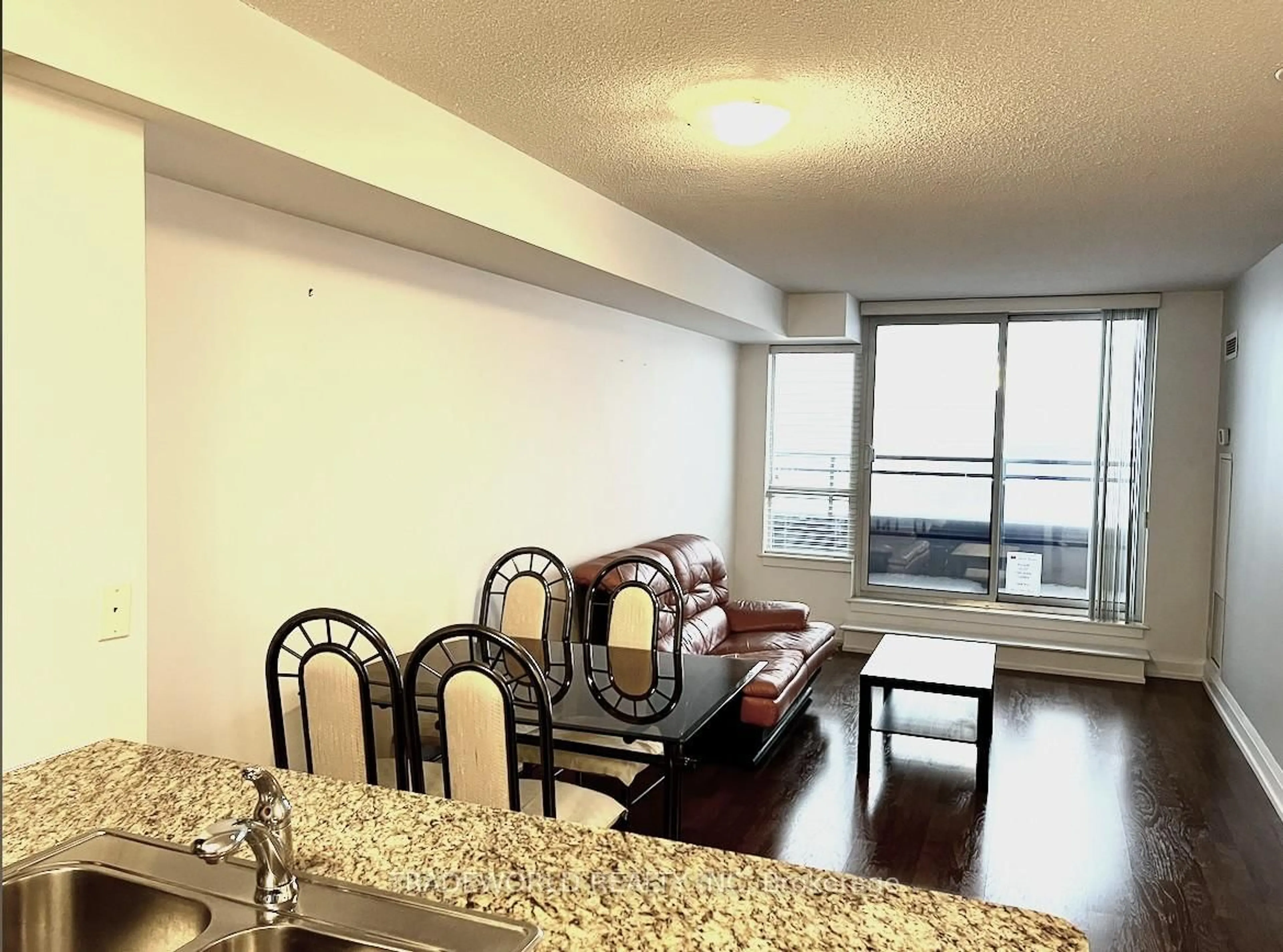 Unknown for 55 De Boers Dr #408, Toronto Ontario M3J 0G5