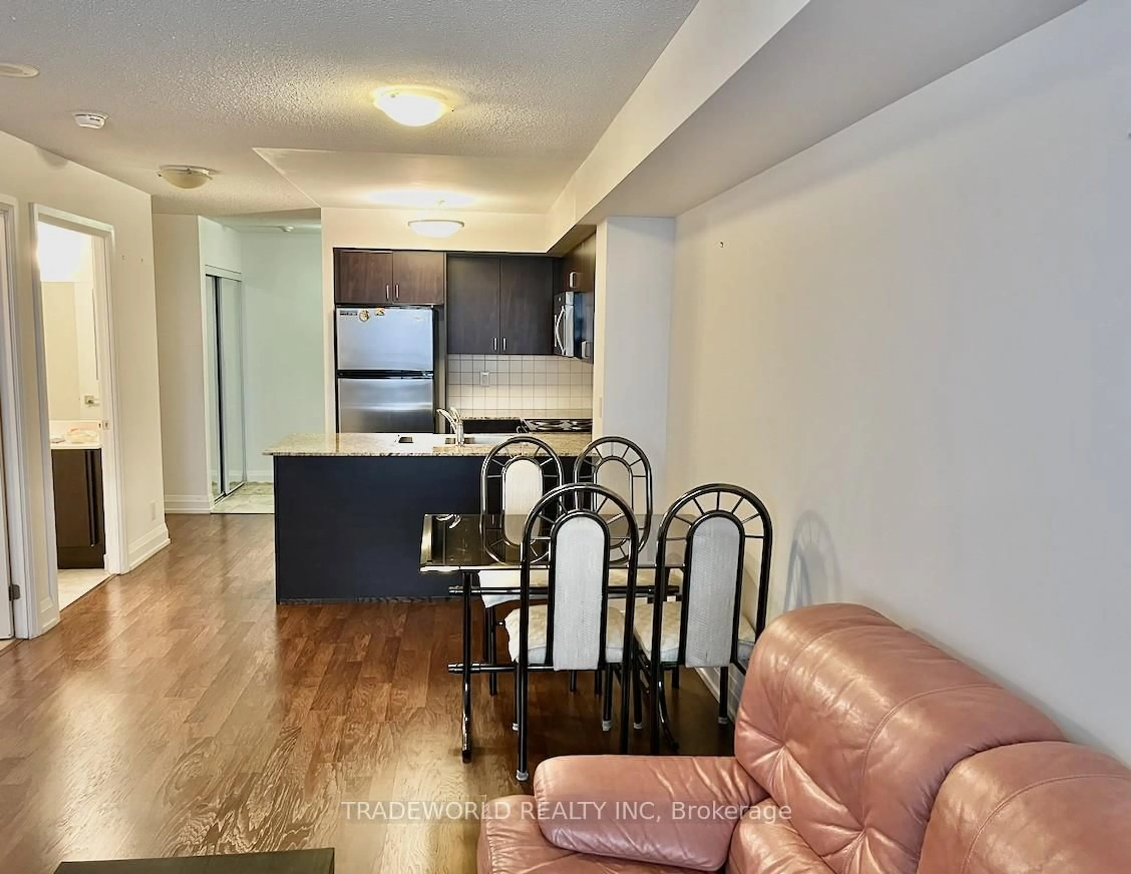 Unknown for 55 De Boers Dr #408, Toronto Ontario M3J 0G5