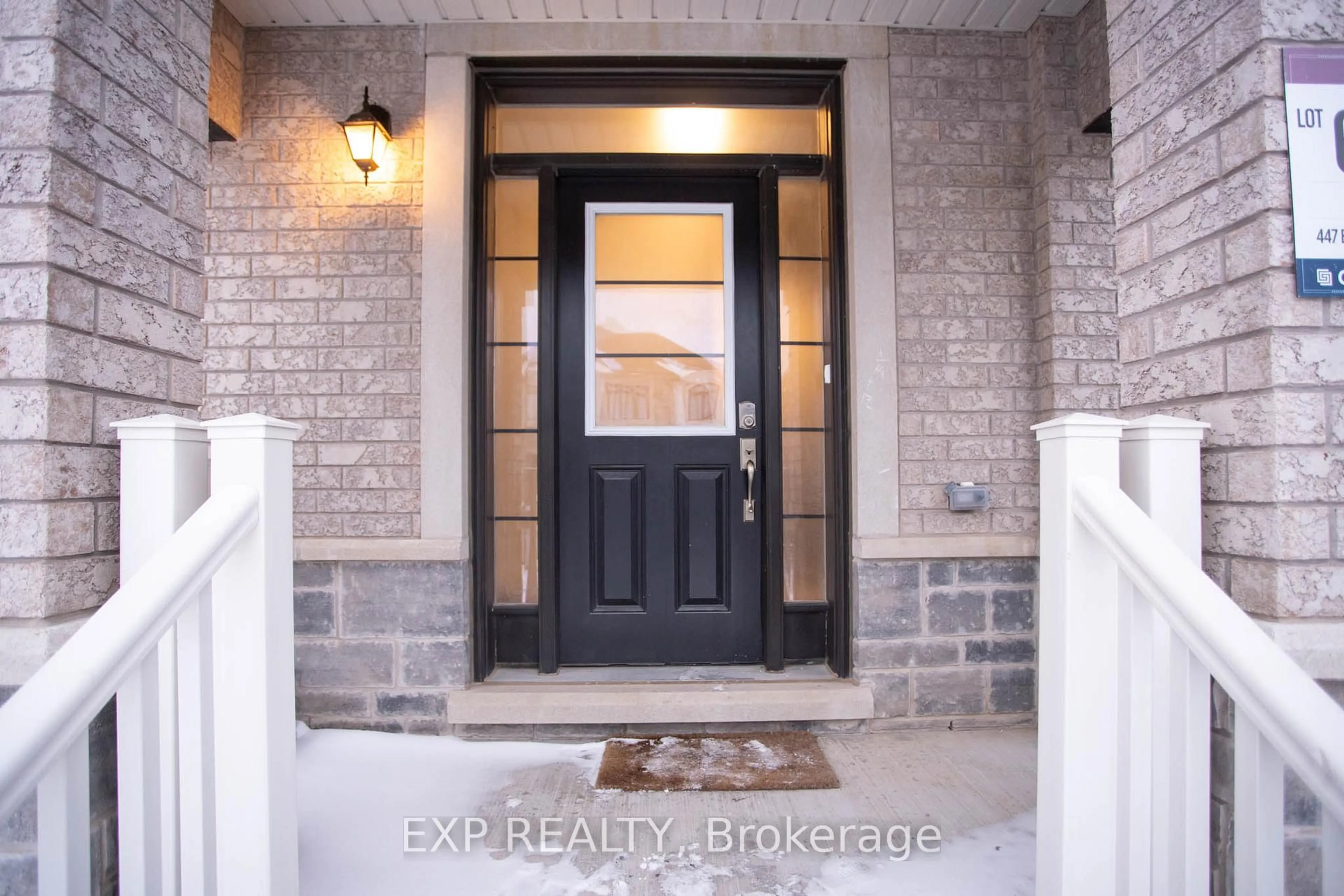 Indoor entryway for 447 Bergamot Ave, Milton Ontario L9T 1E9