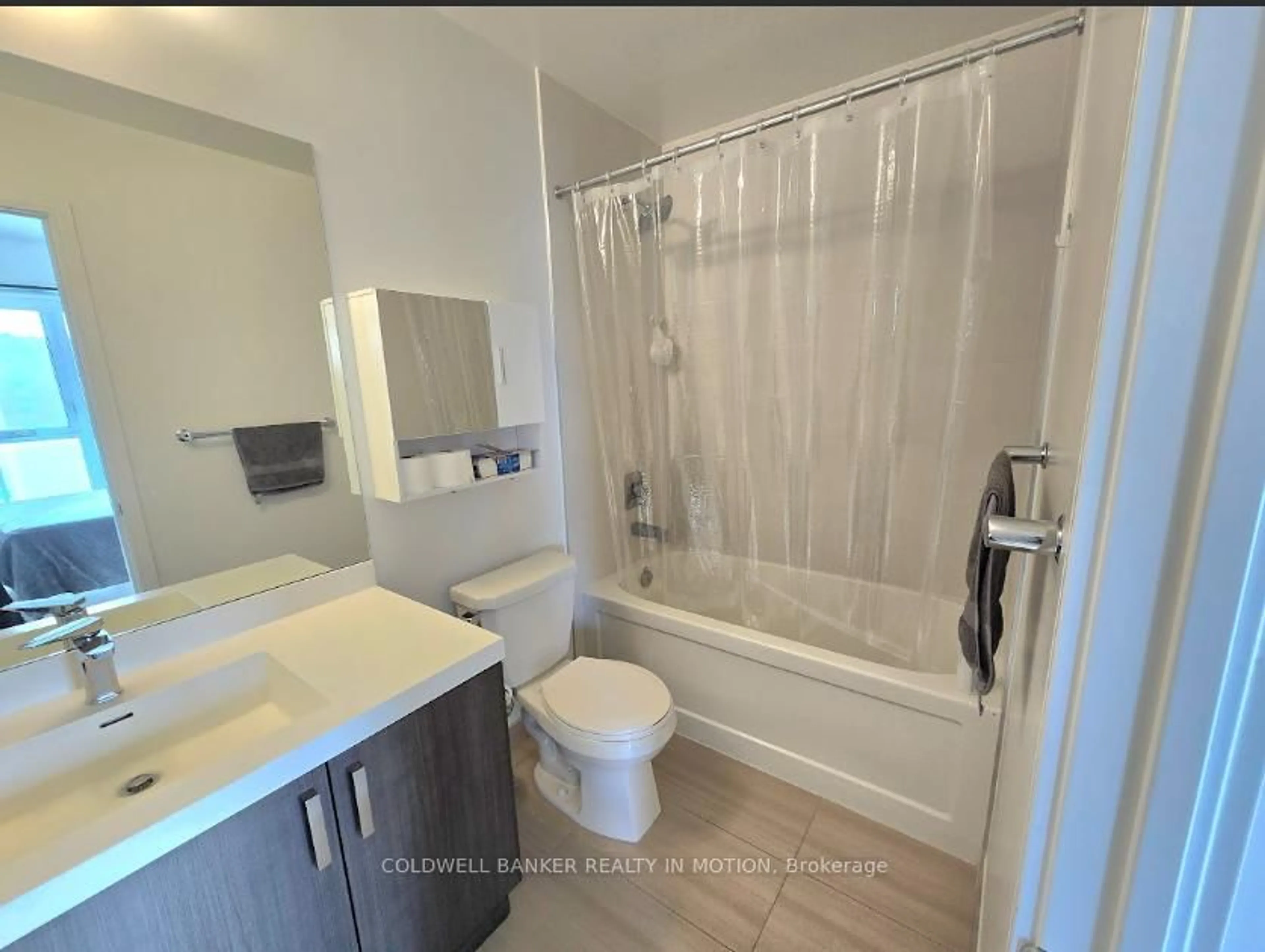 Standard bathroom, unknown for 8 Nahani Way #708, Mississauga Ontario L4Z 0C6