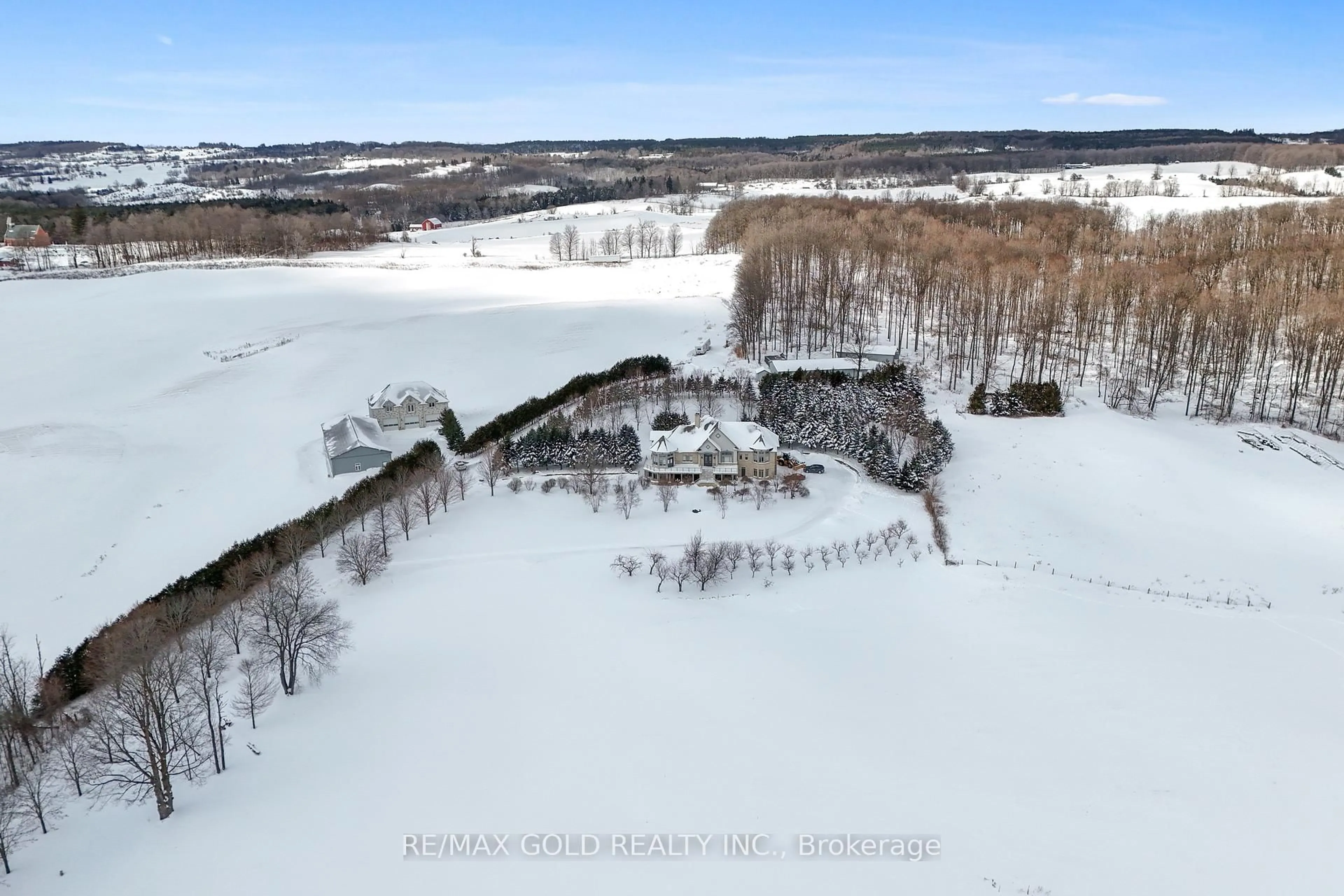 A pic from outside/outdoor area/front of a property/back of a property/a pic from drone, unknown for 3722 The Grange Sdrd, Caledon Ontario L7C 0C3
