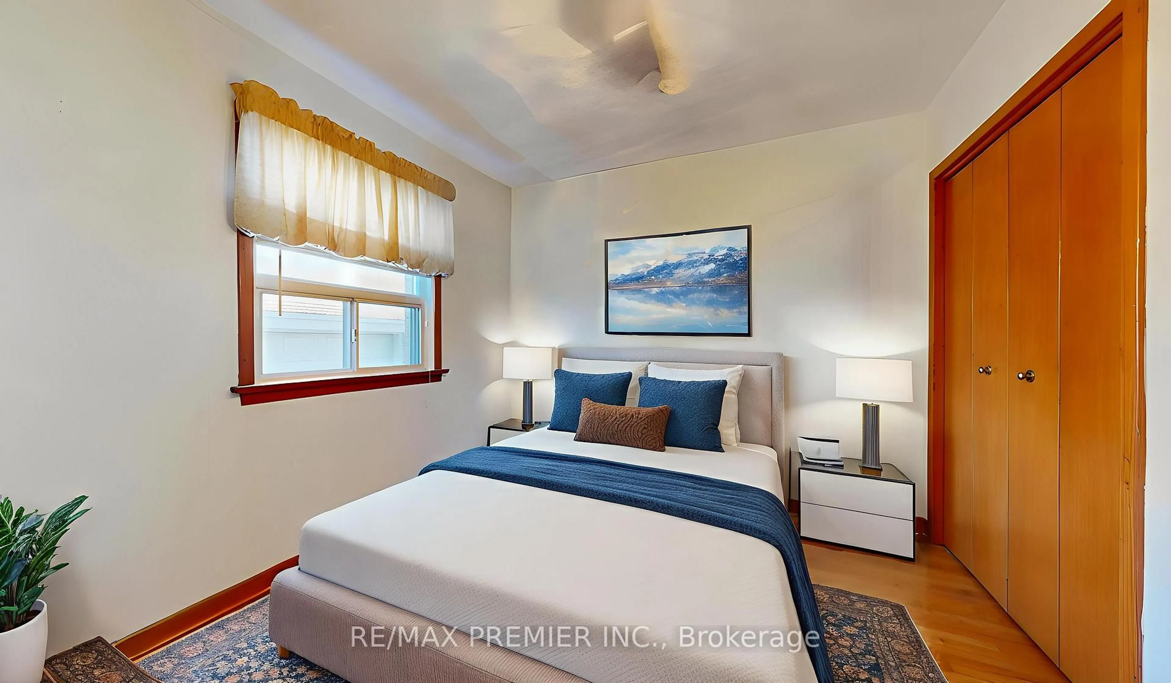 Bedroom with bed, unknown for 12 Sonnet Crt, Toronto Ontario M6L 1J7