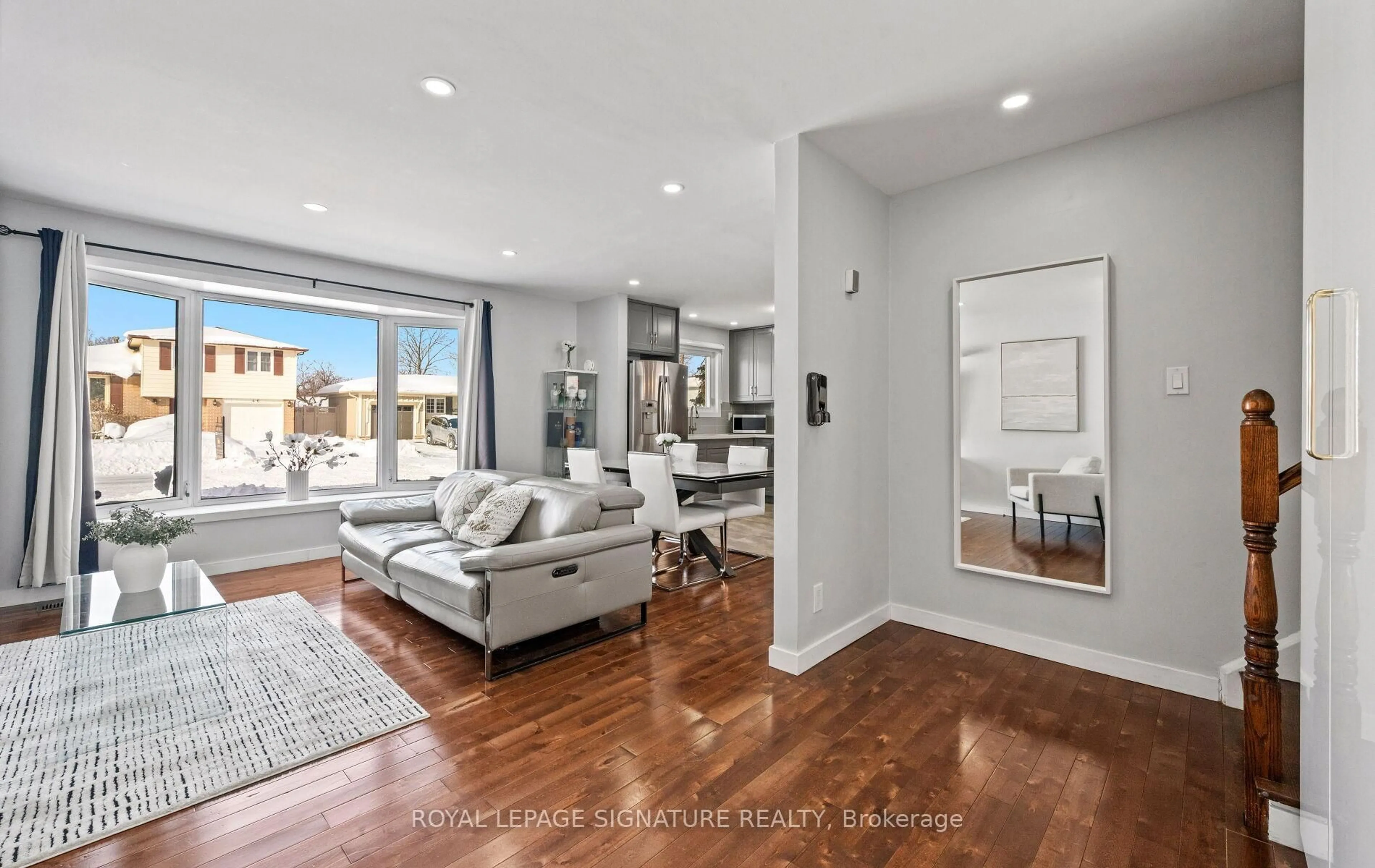 Living room with furniture, unknown for 73 Watson Cres, Brampton Ontario L6W 1E5