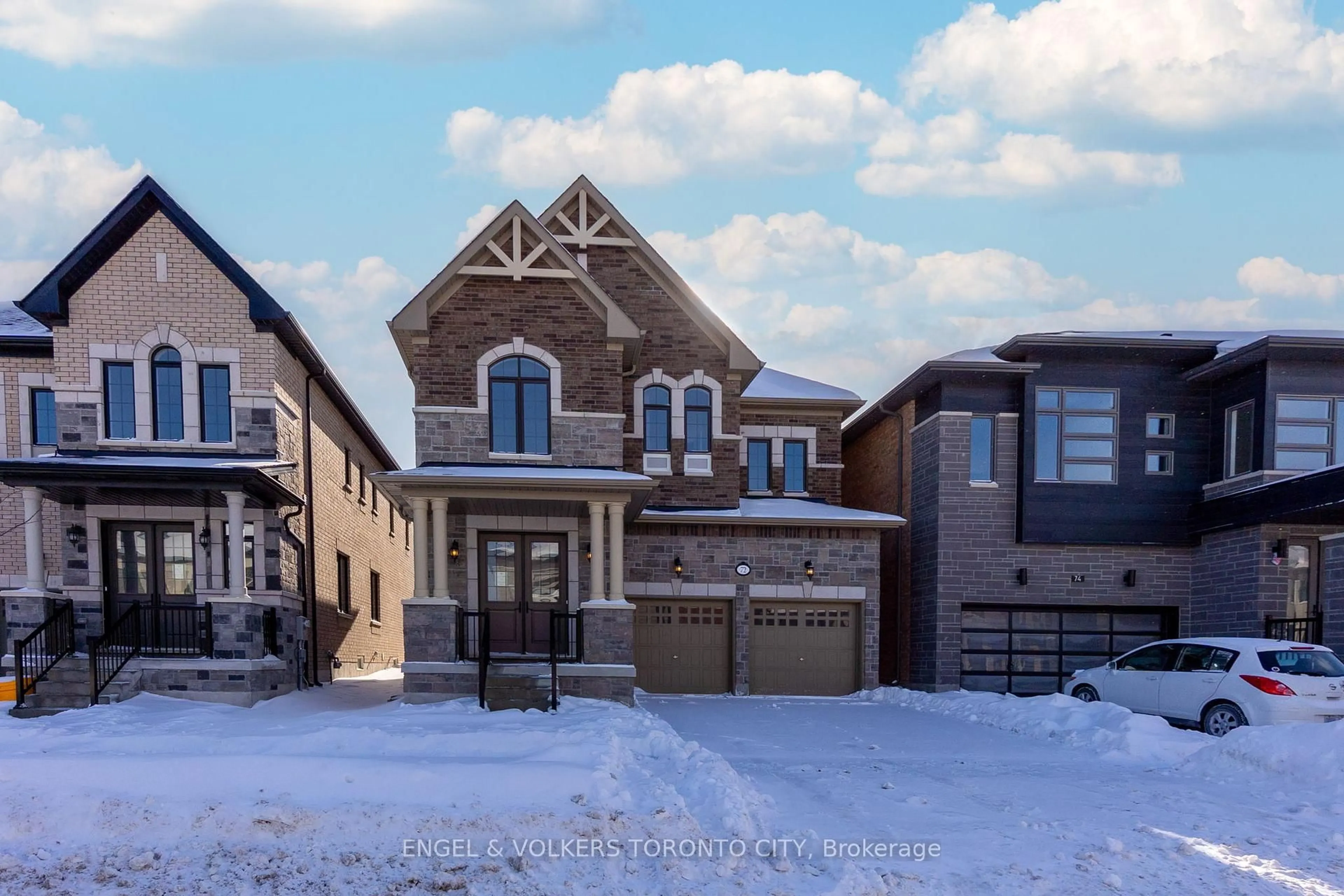 Home with brick exterior material, street for 72 Claremont Dr, Brampton Ontario L6R 4E8