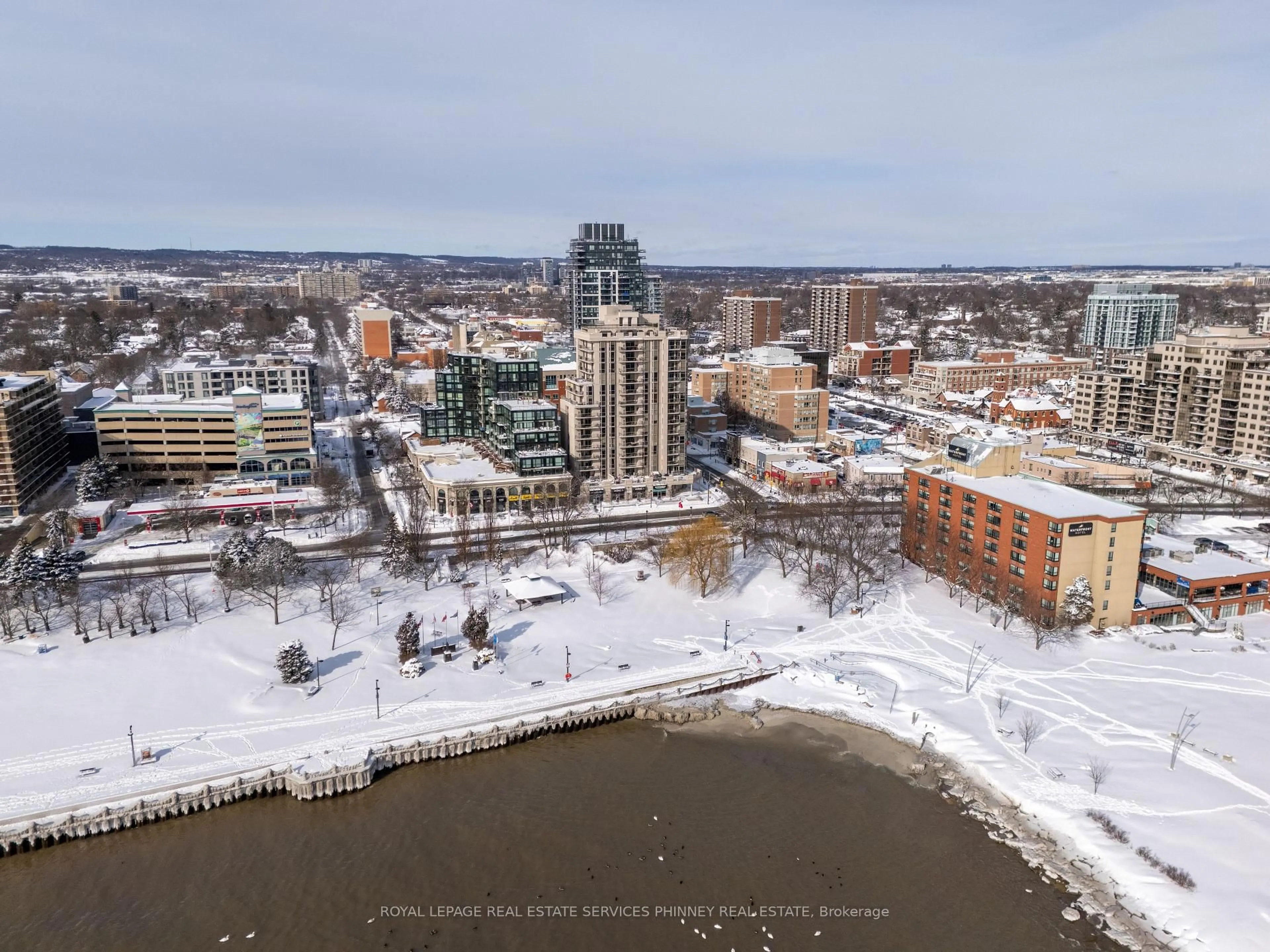 A pic from outside/outdoor area/front of a property/back of a property/a pic from drone, city buildings view from balcony for 1477 Lakeshore Rd #904, Burlington Ontario L7S 1B5