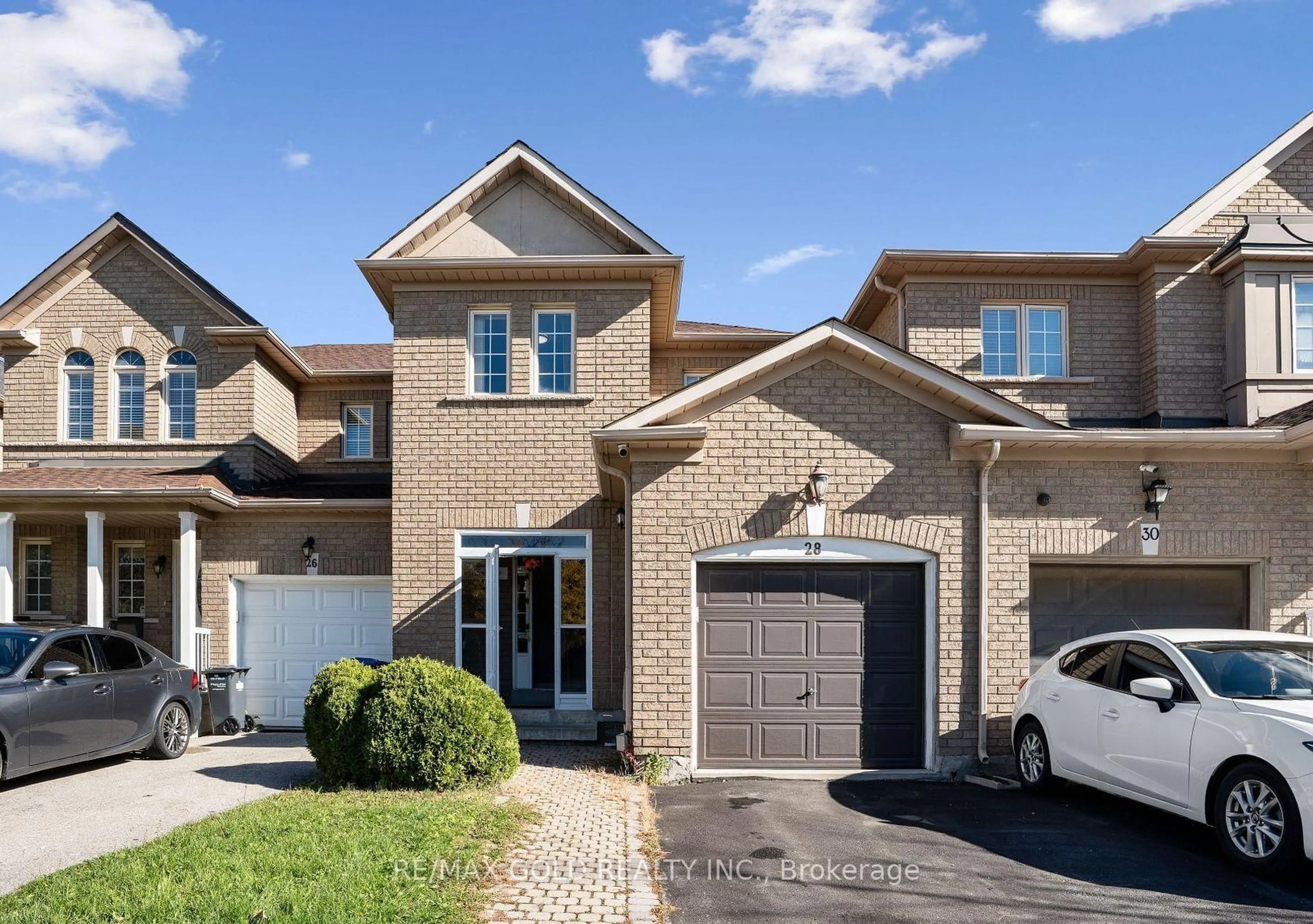 Home with brick exterior material, street for 28 Earth Star Tr, Brampton Ontario L6R 2P3