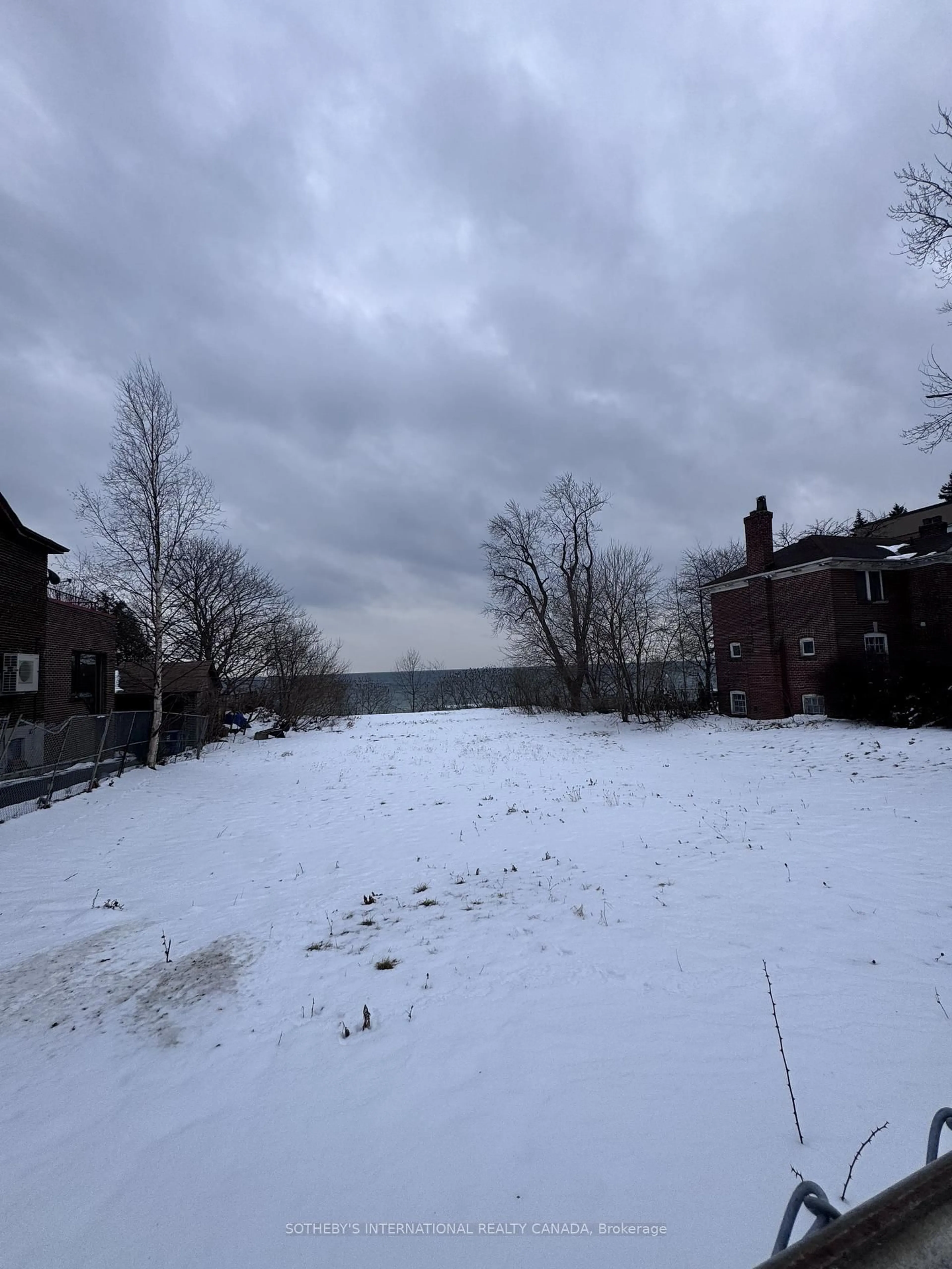 Unknown for 2685 Lake Shore Blvd, Toronto Ontario M8V 1G6