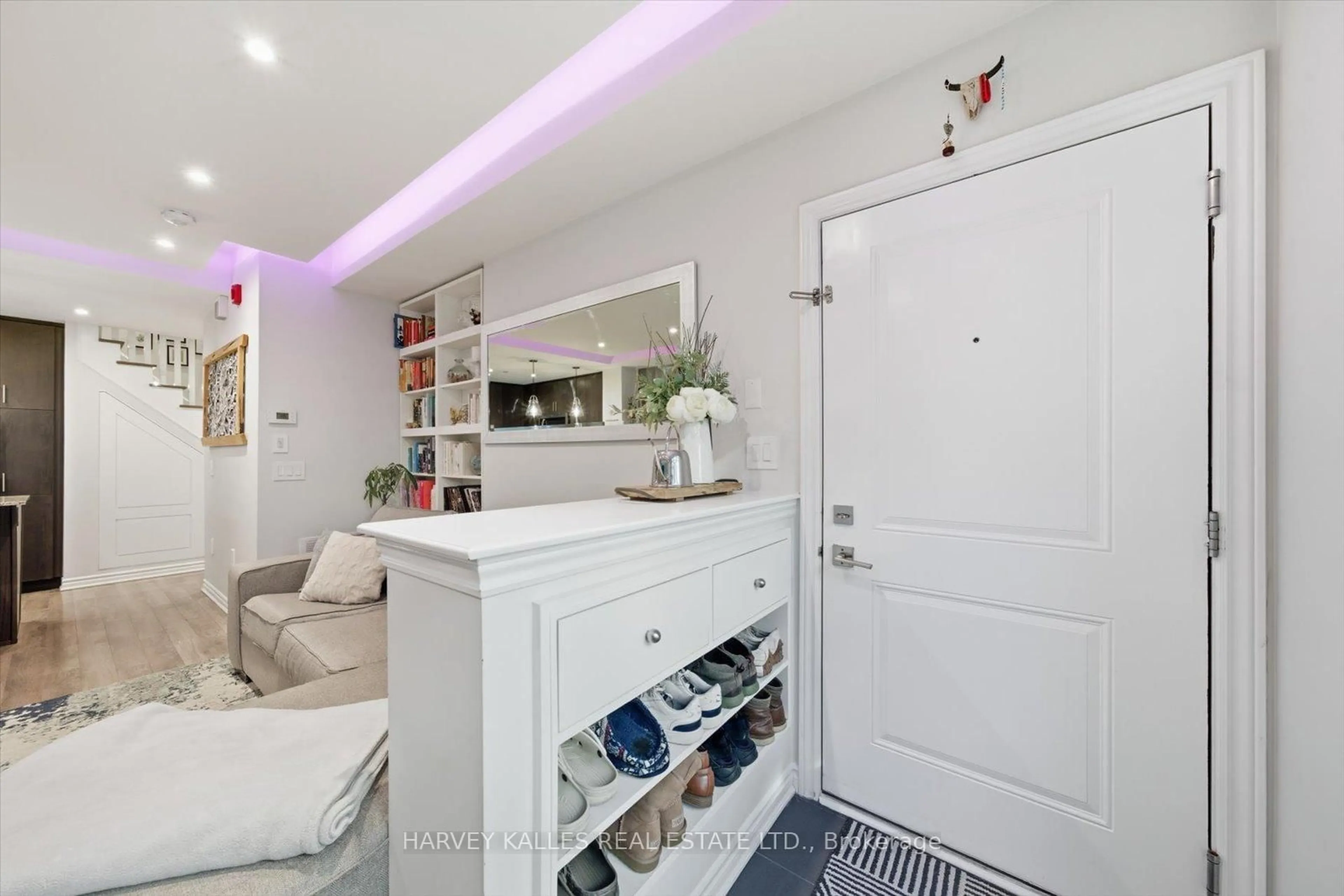 Unknown for 95 Eastwood Park Gdns #21, Toronto Ontario M8W 0B9