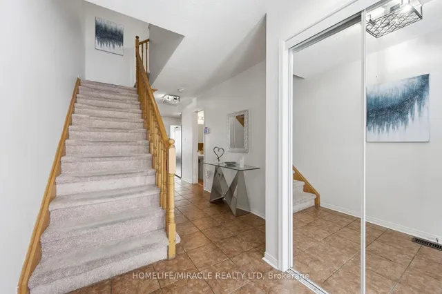 99 Spicebush Terr, Brampton 5