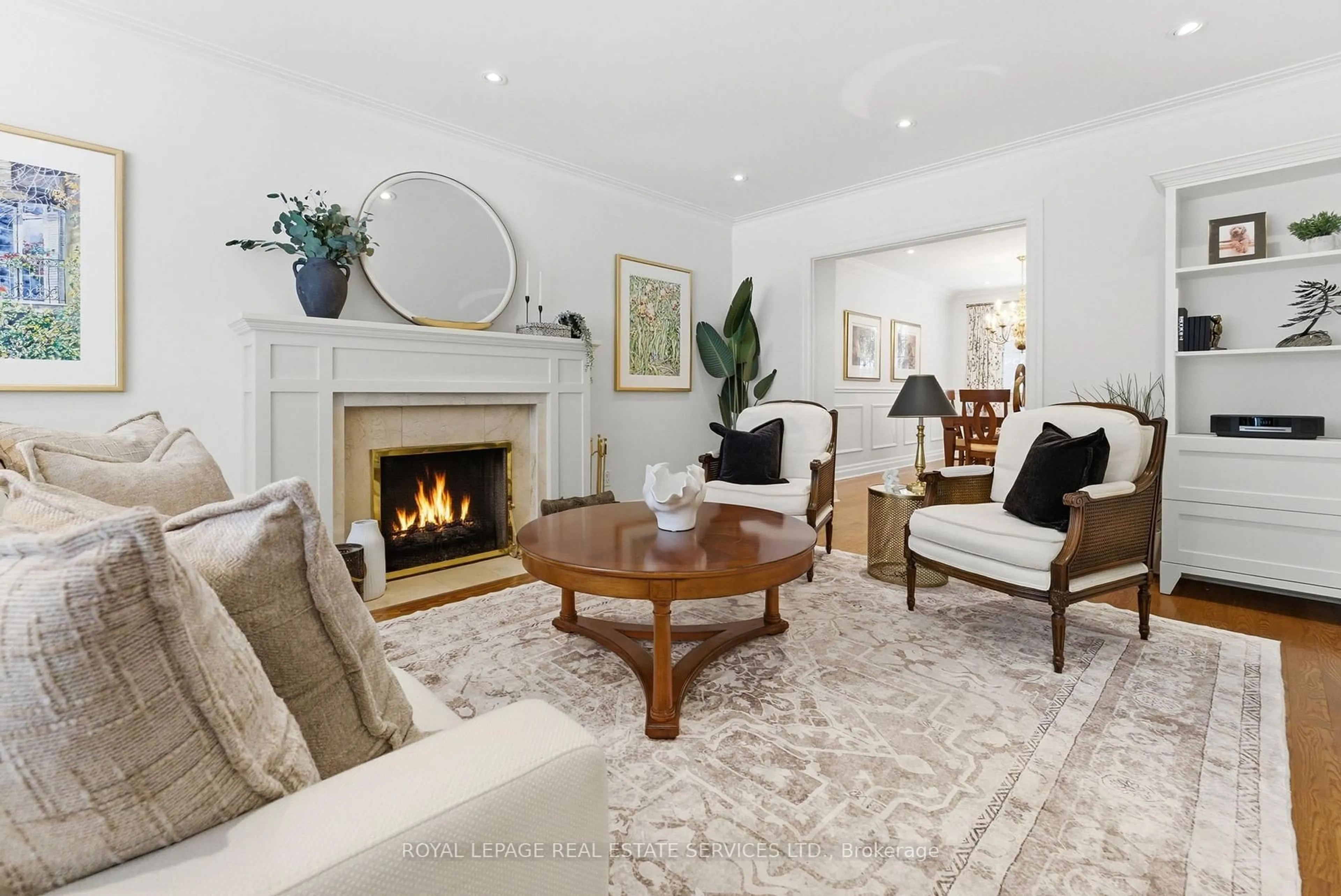 Living room with furniture, unknown for 17 Elstree Rd, Toronto Ontario M9A 3Y9