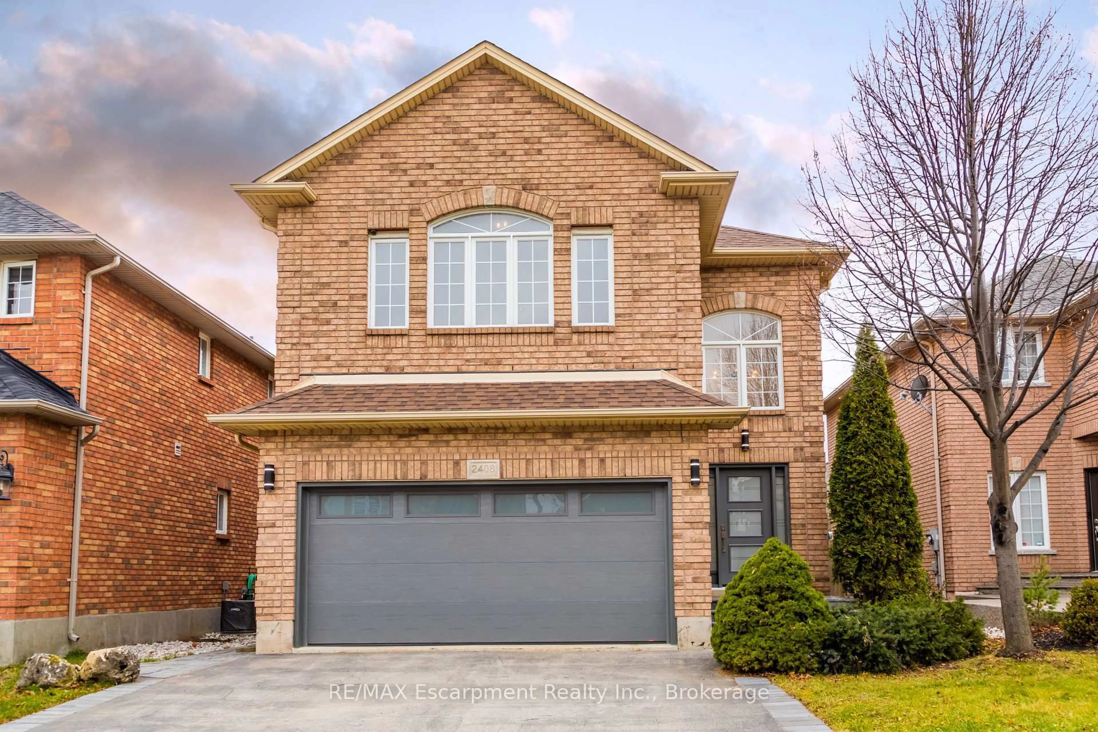 Home with brick exterior material, street for 2408 Valley Heights Cres, Oakville Ontario L6H 6X2