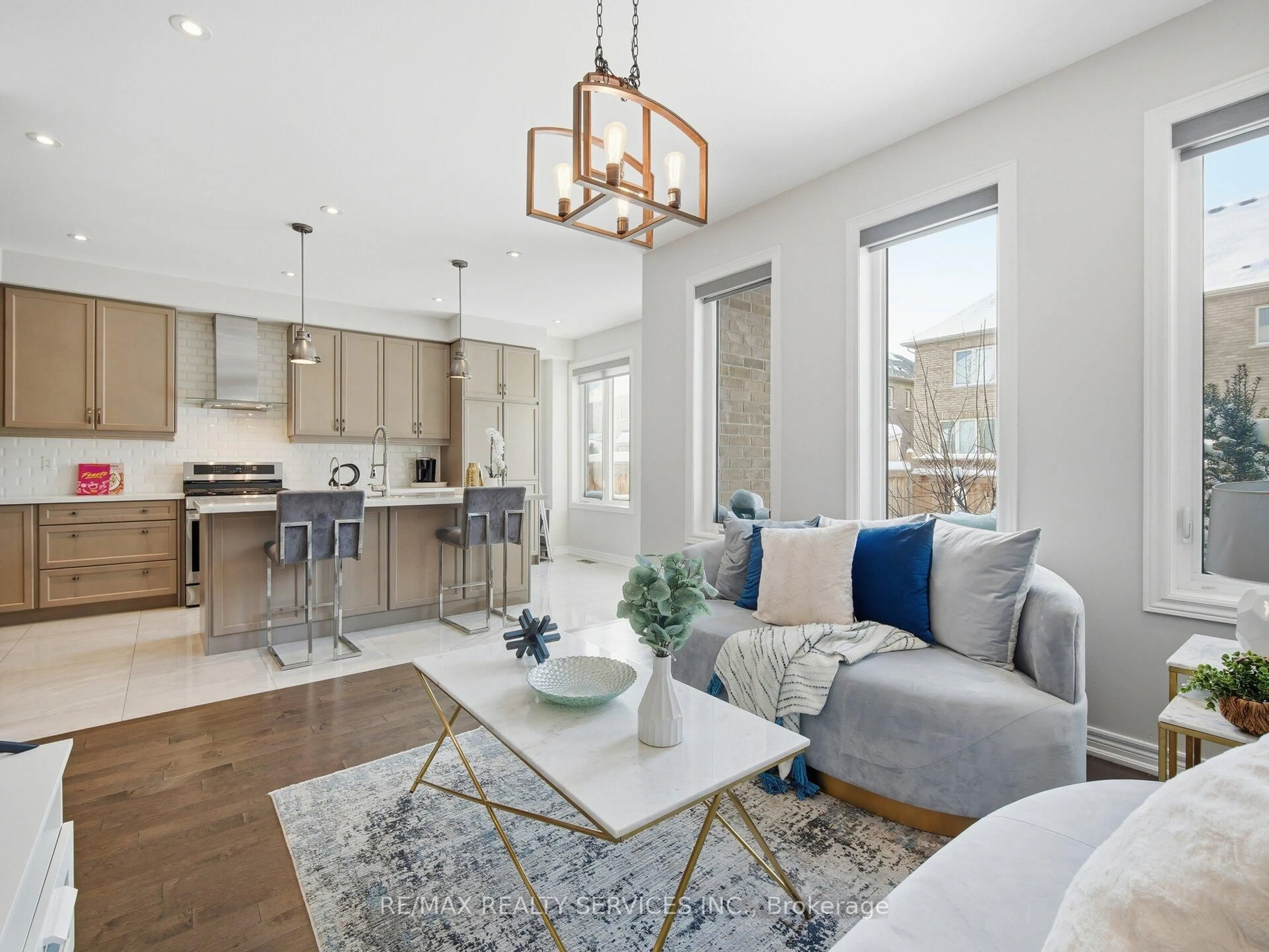 Open concept kitchen, unknown for 26 Yellow Sorrel Rd, Brampton Ontario L6R 3V7