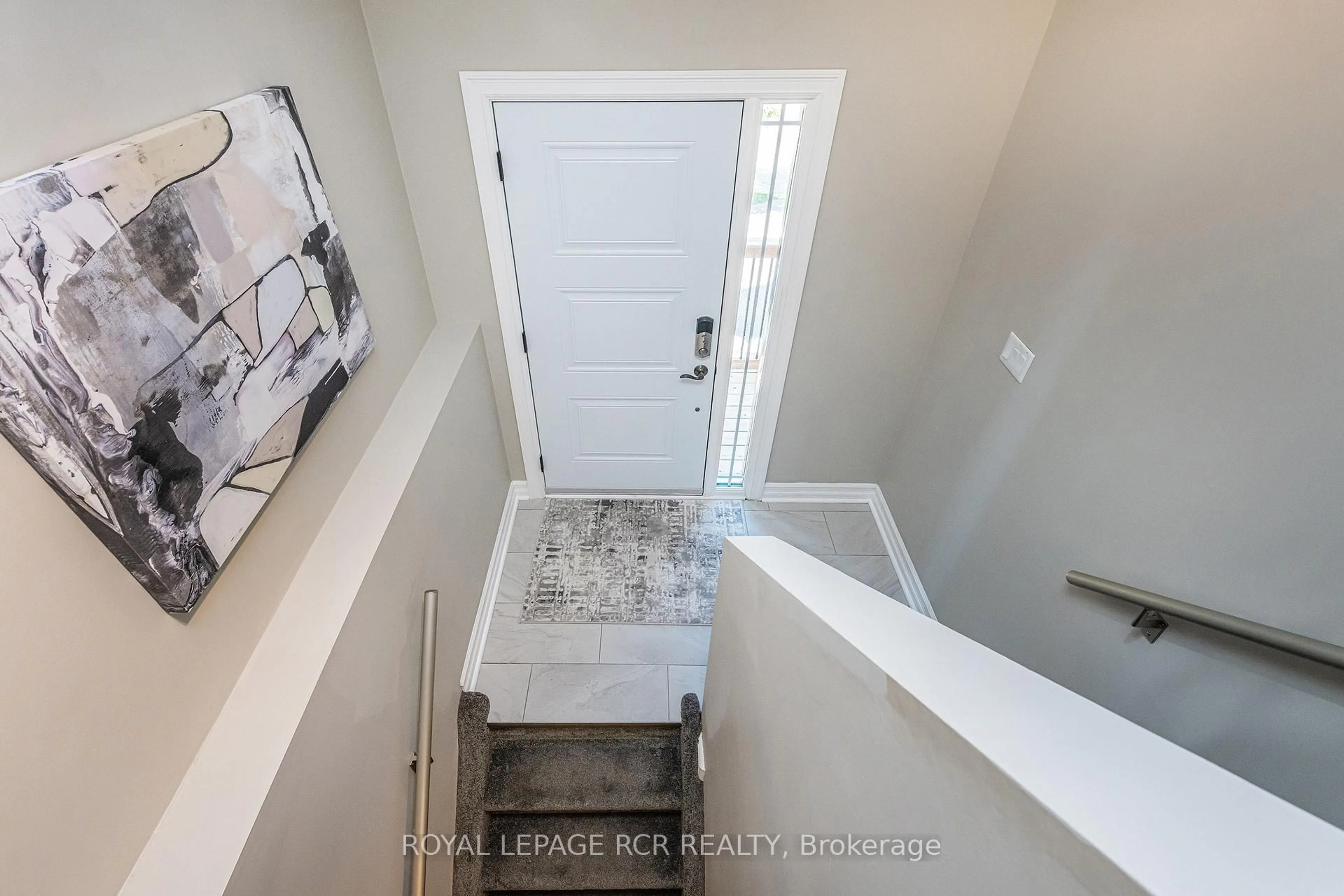 Indoor entryway for 133 Goldgate Cres, Orangeville Ontario L9W 4C2