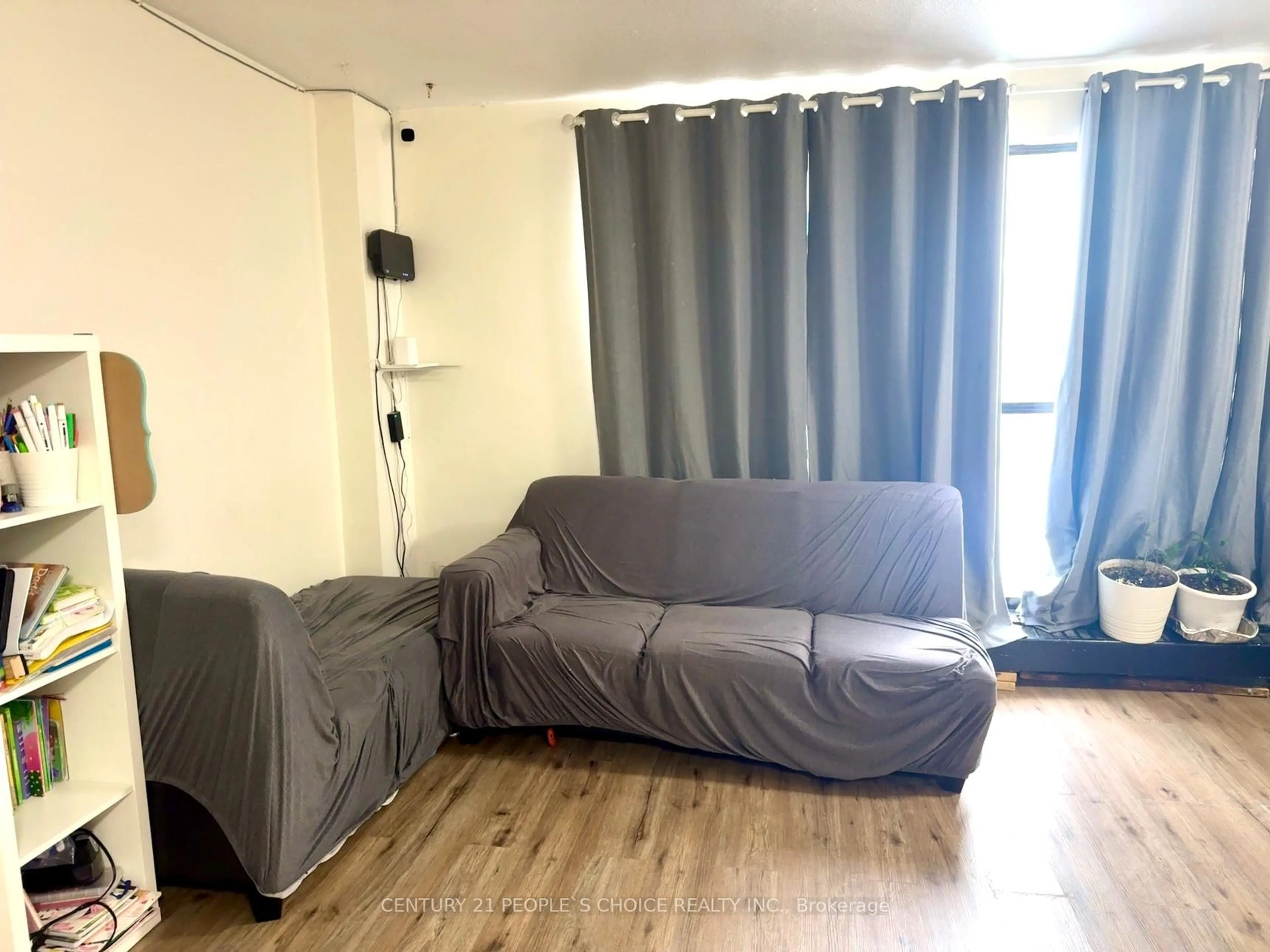 A pic of a room for 10 Eddystone Ave #108, Toronto Ontario M3N 2T2