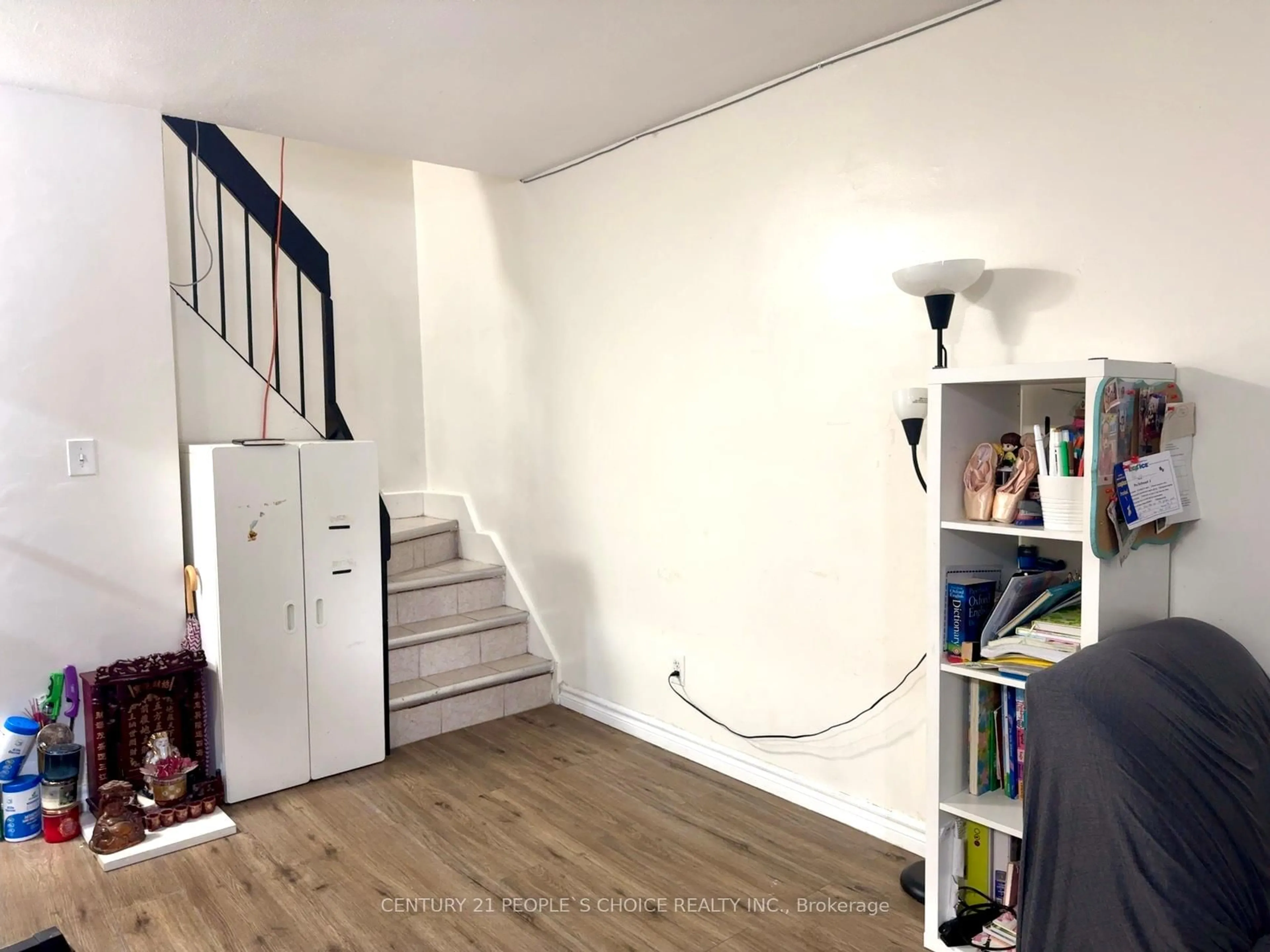 A pic of a room for 10 Eddystone Ave #108, Toronto Ontario M3N 2T2