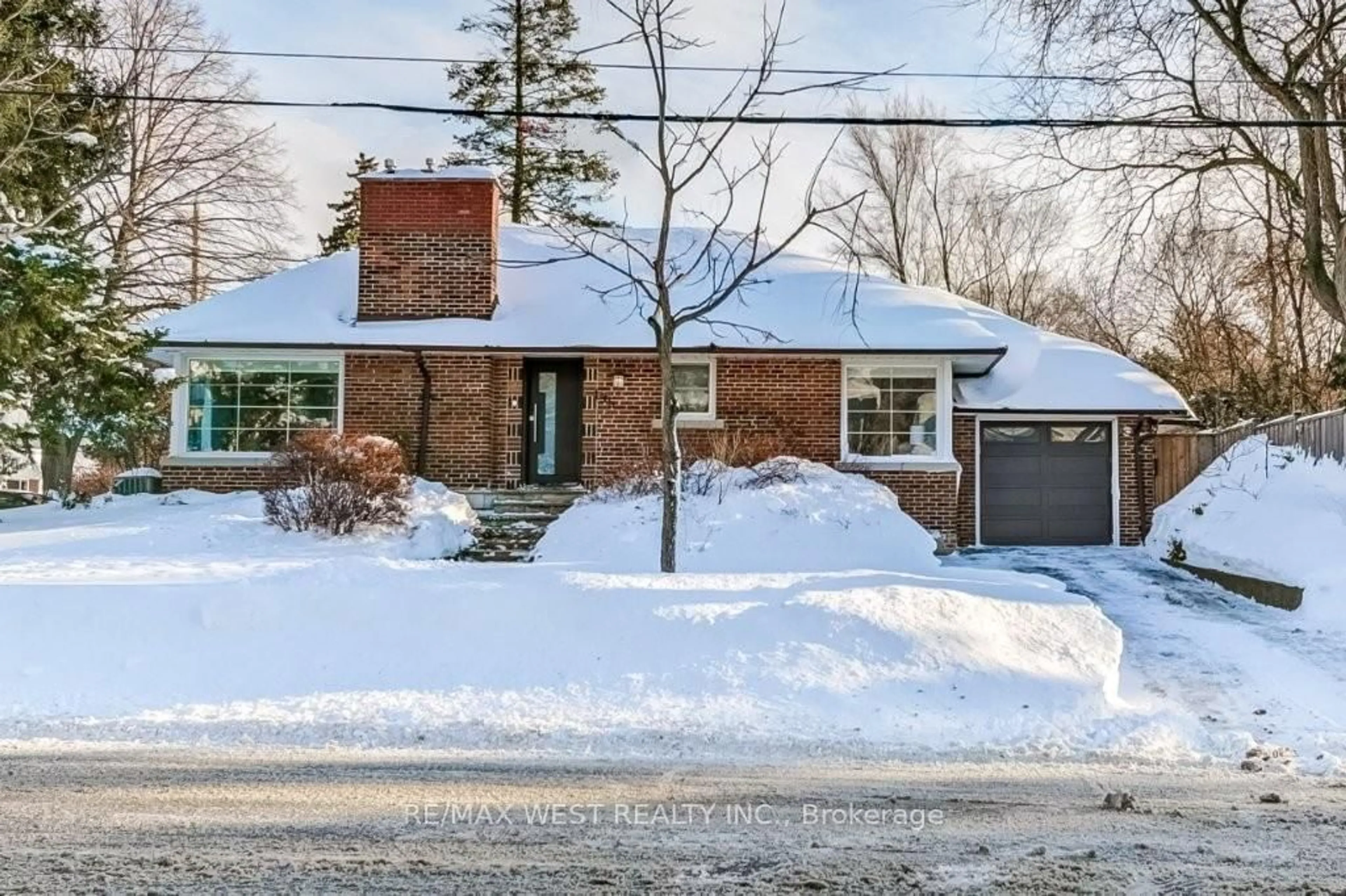 Home with brick exterior material, street for 195 Berry Rd, Toronto Ontario M8Y 1X2