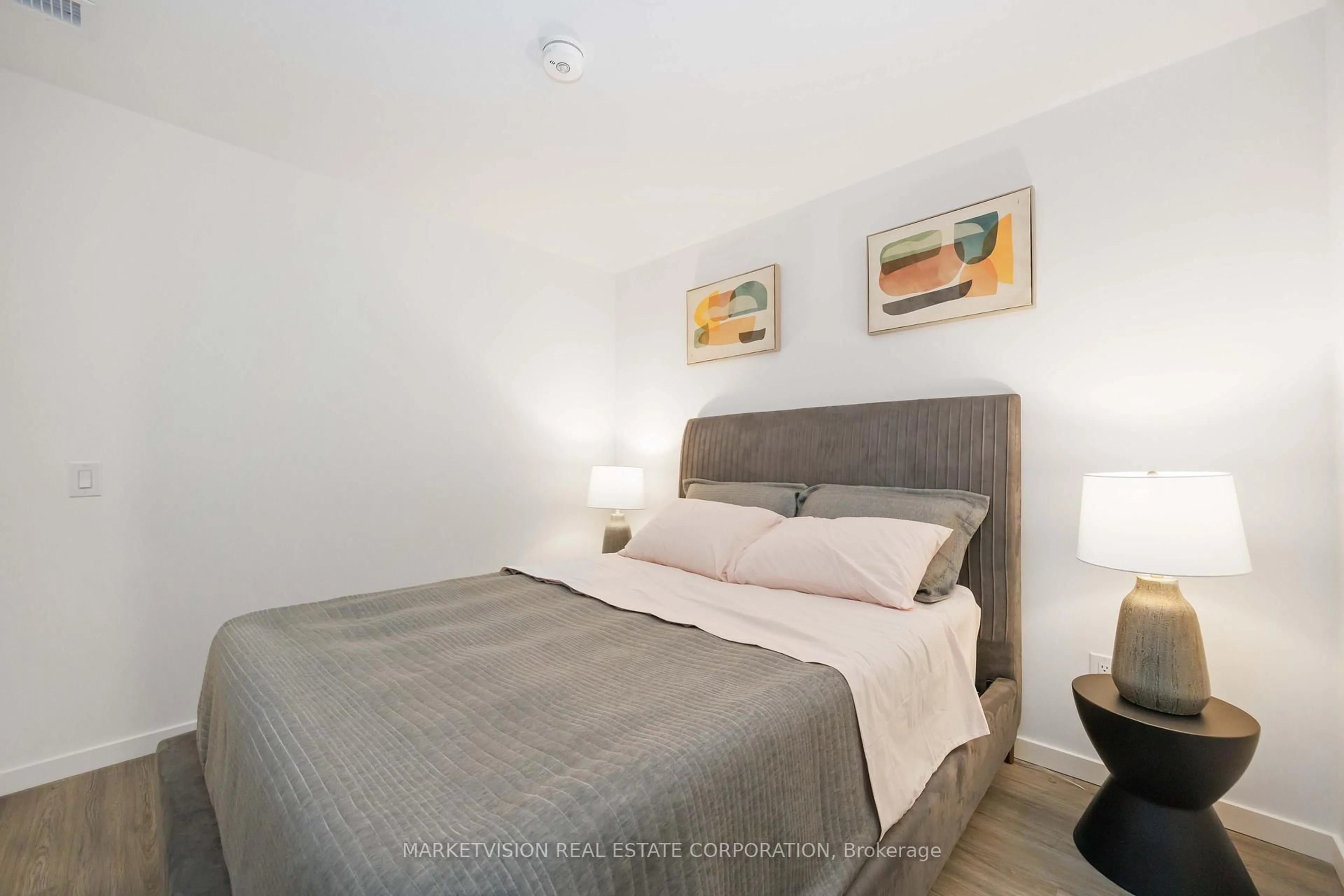 Bedroom with bed, unknown for 689 The Queensway St #505, Toronto Ontario M8Y 1L1