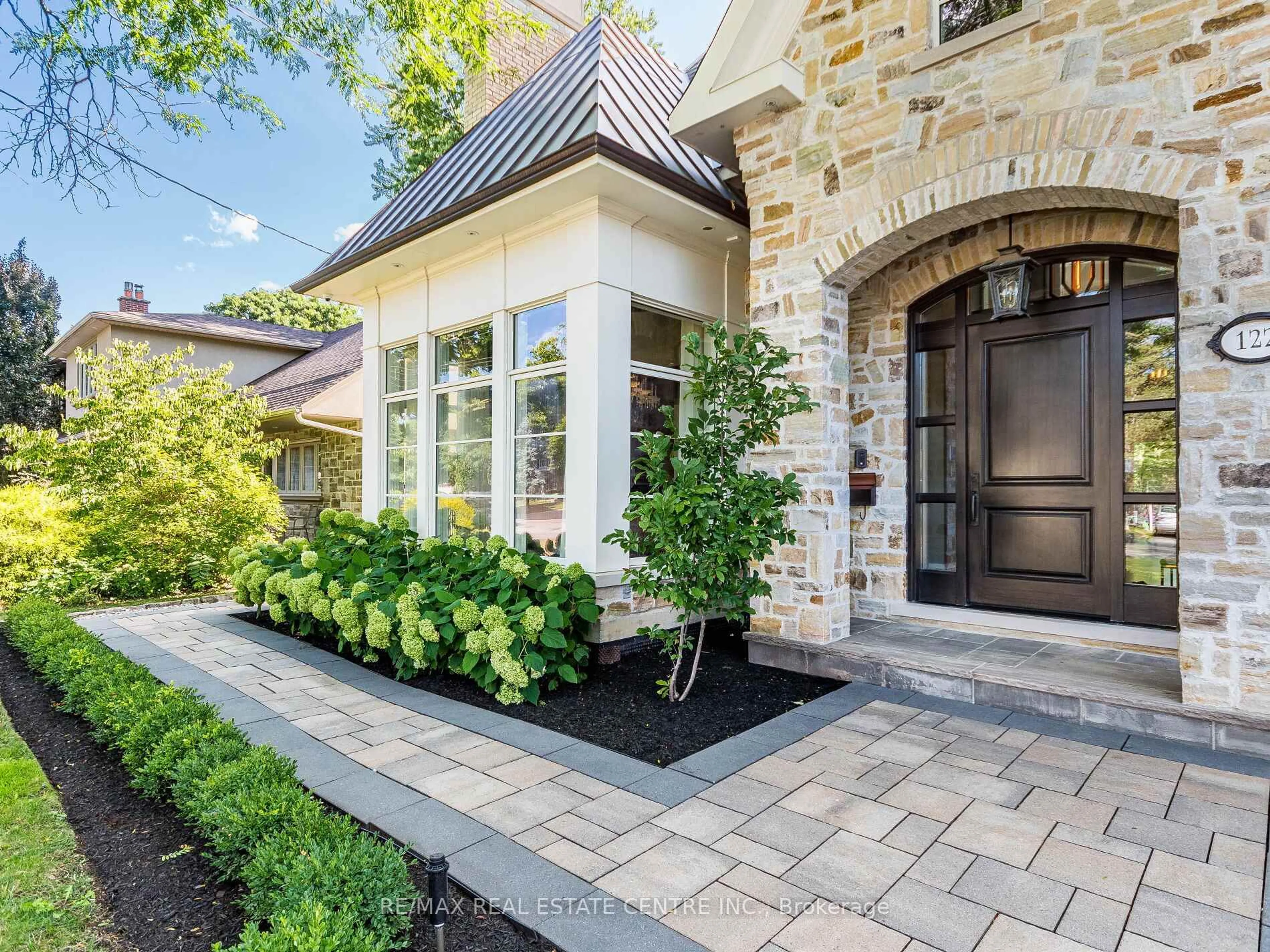 Home with brick exterior material, street for 122 Wimbleton Rd, Toronto Ontario M9A 3S6