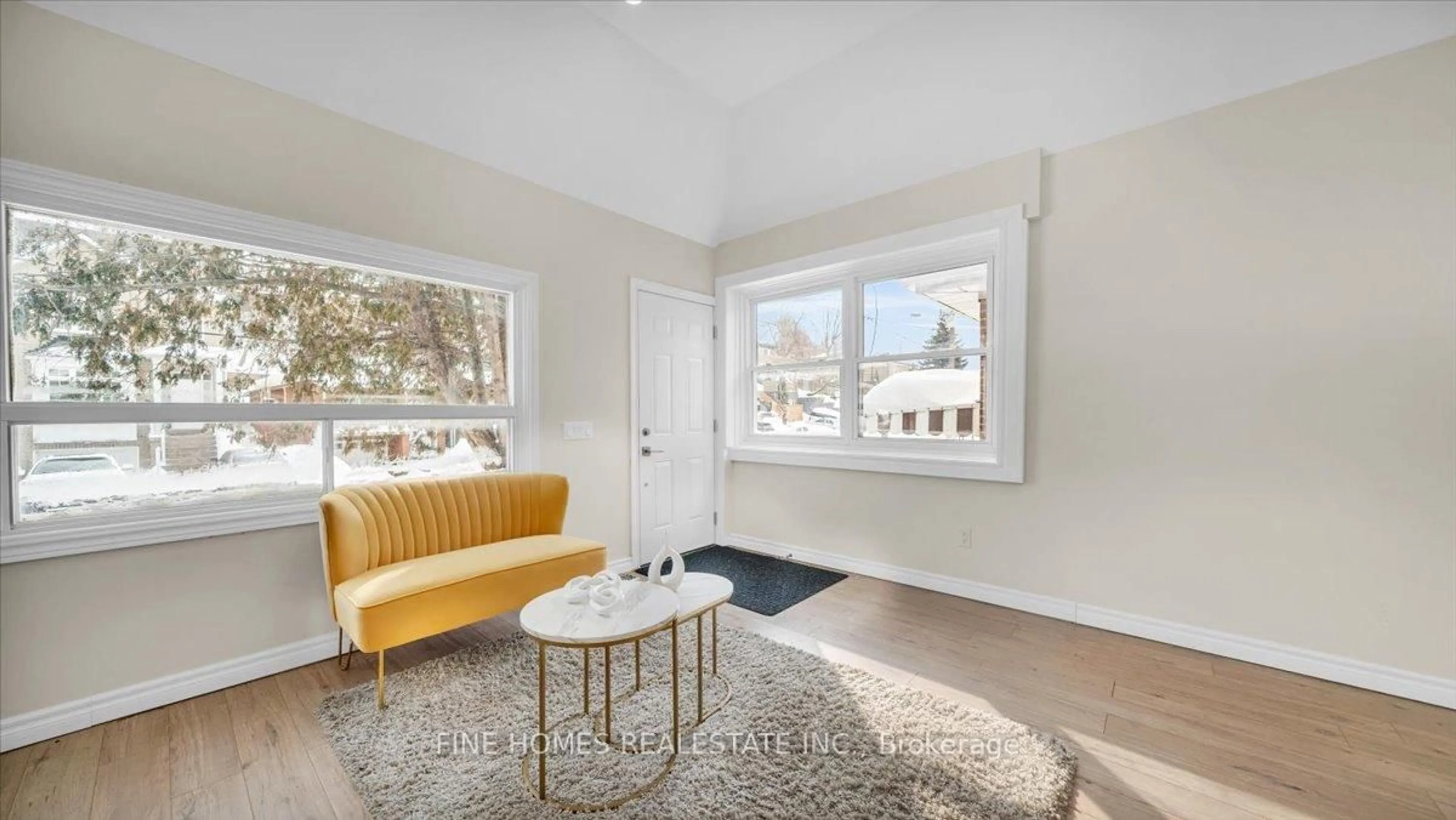 Living room with furniture, unknown for 70 Dunraven Dr, Toronto Ontario M6M 1H2