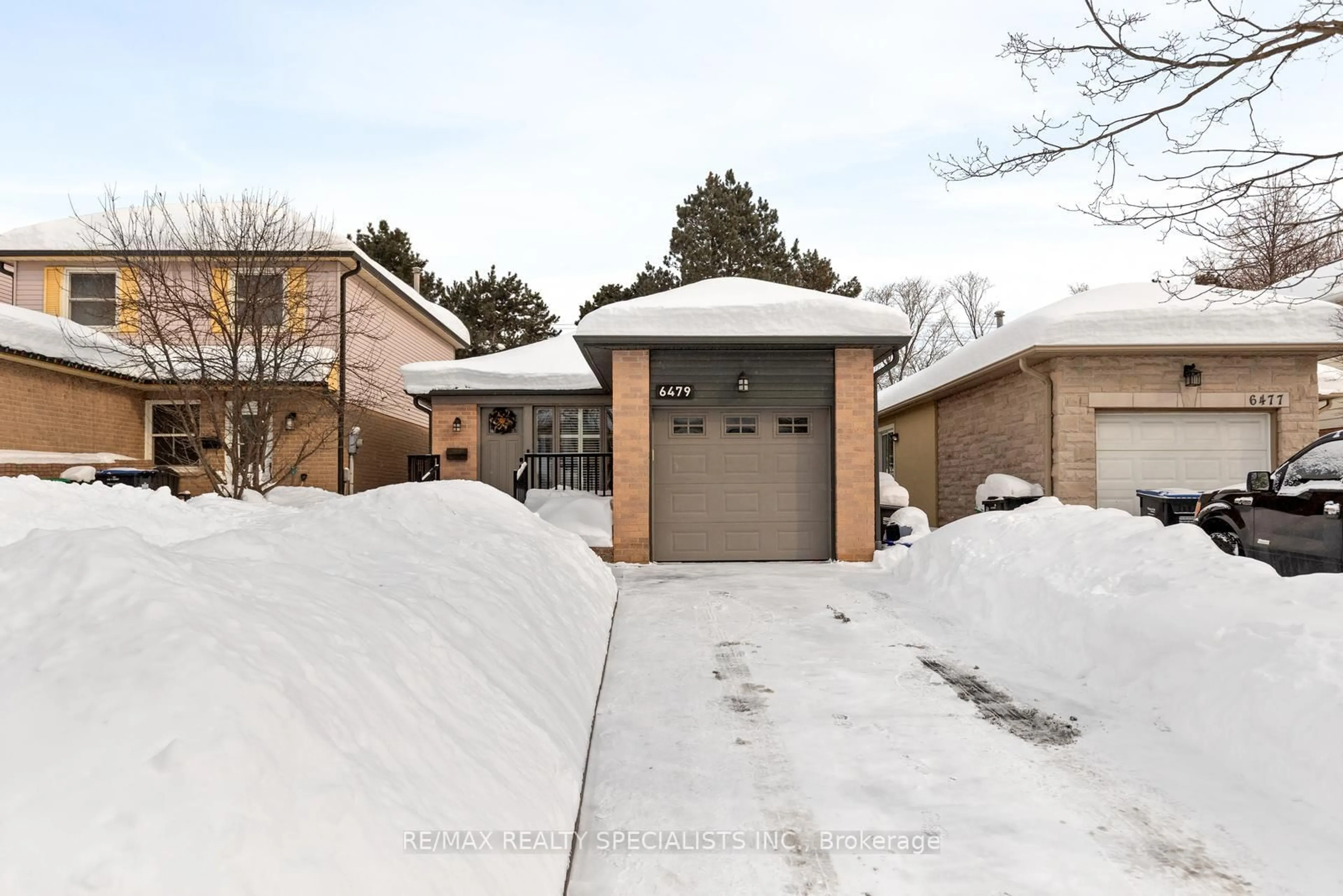 Home with brick exterior material, street for 6479 Tisler Cres, Mississauga Ontario L5N 3G6