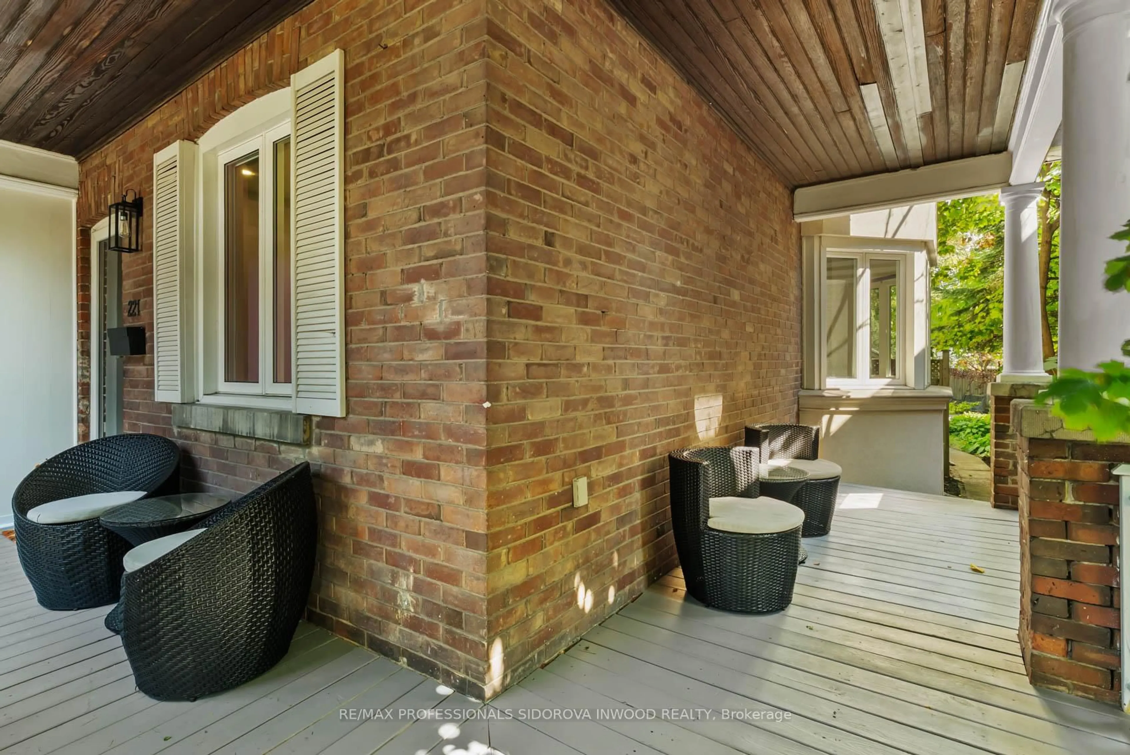 Patio, street for 221 Windermere Ave, Toronto Ontario M6S 3K2