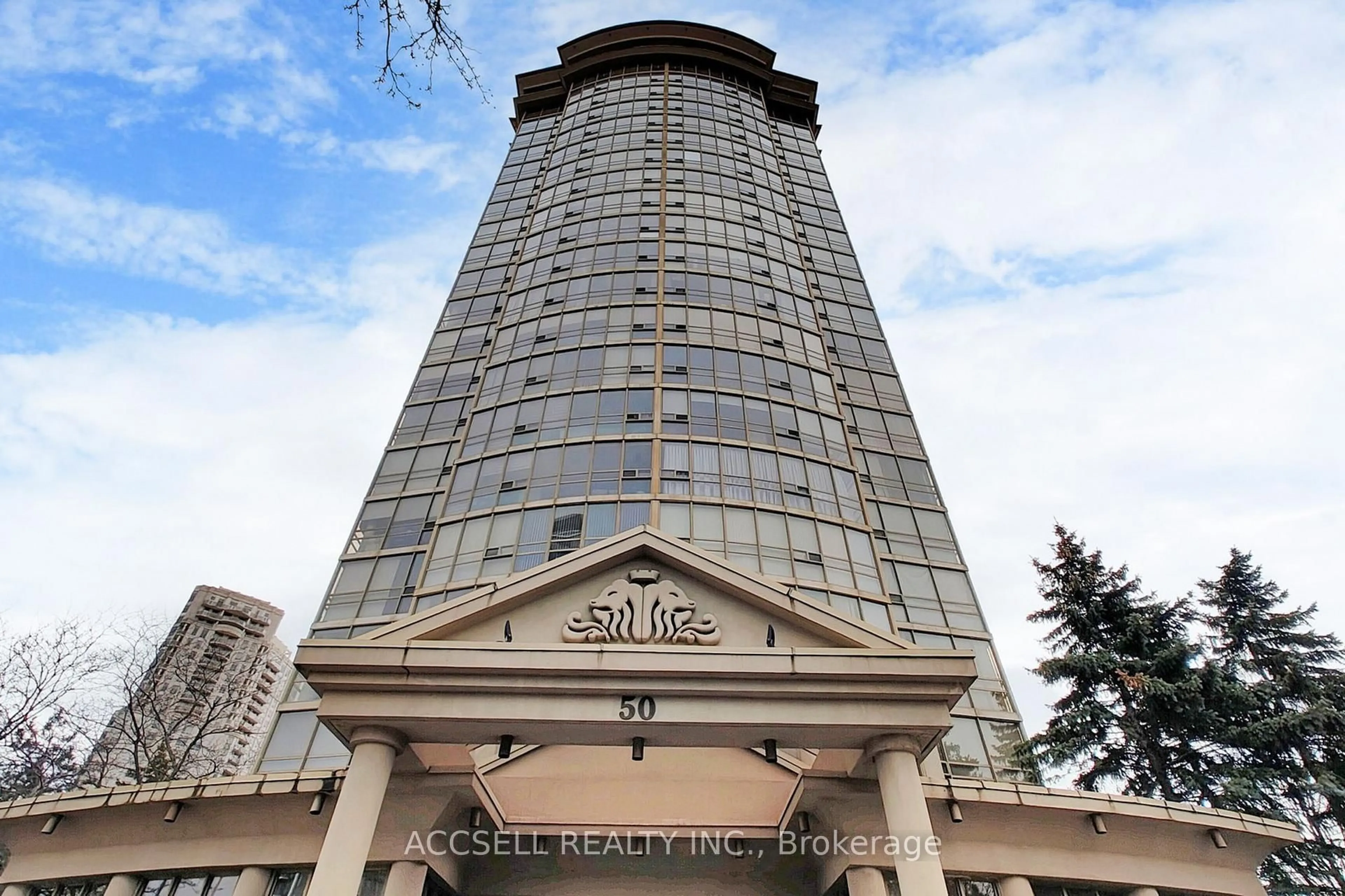 Indoor foyer for 50 Eglinton Ave #1804, Mississauga Ontario L5R 3P5