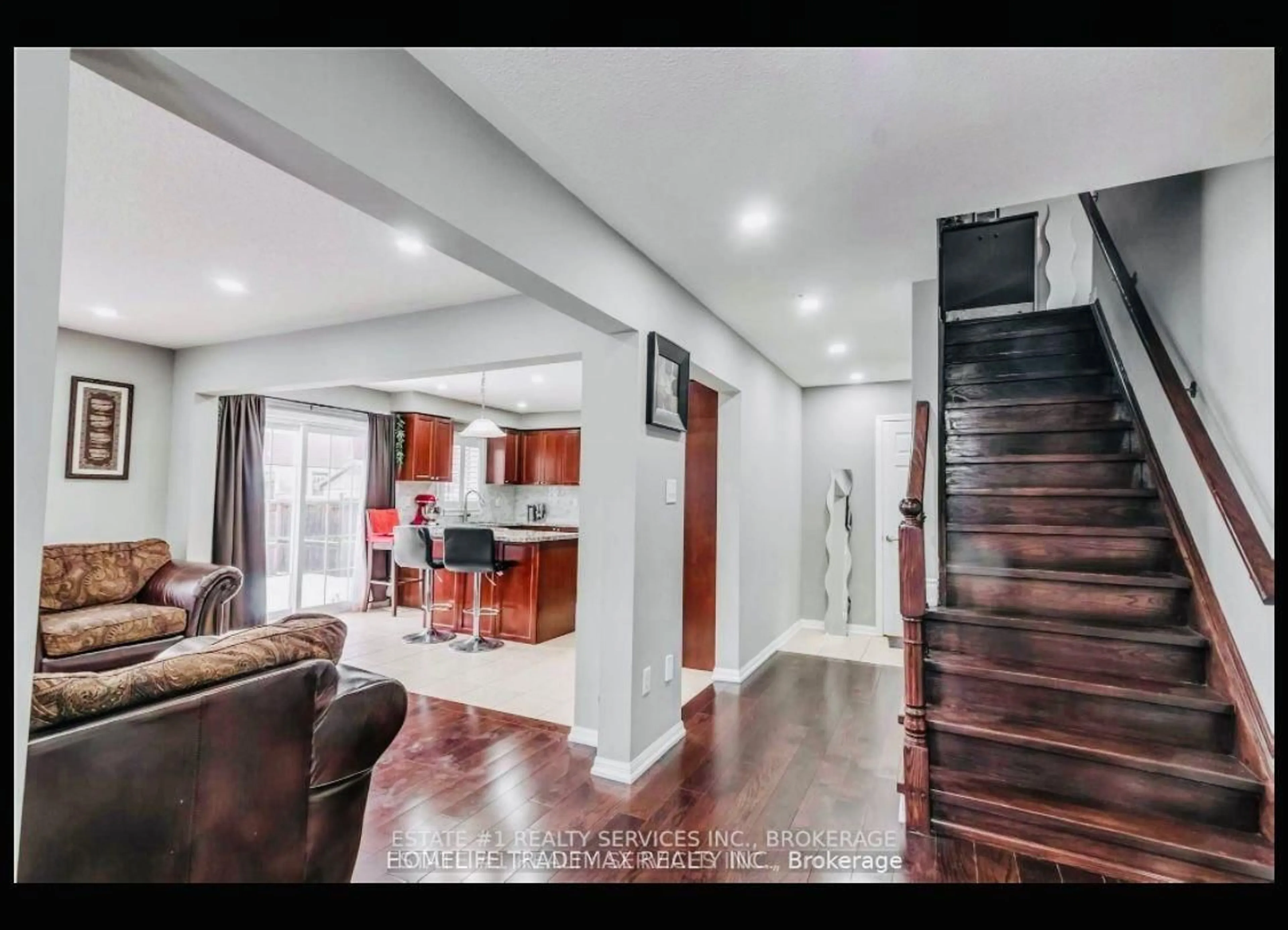 Unknown for 1004 Savoline Blvd, Milton Ontario L9T 7T1