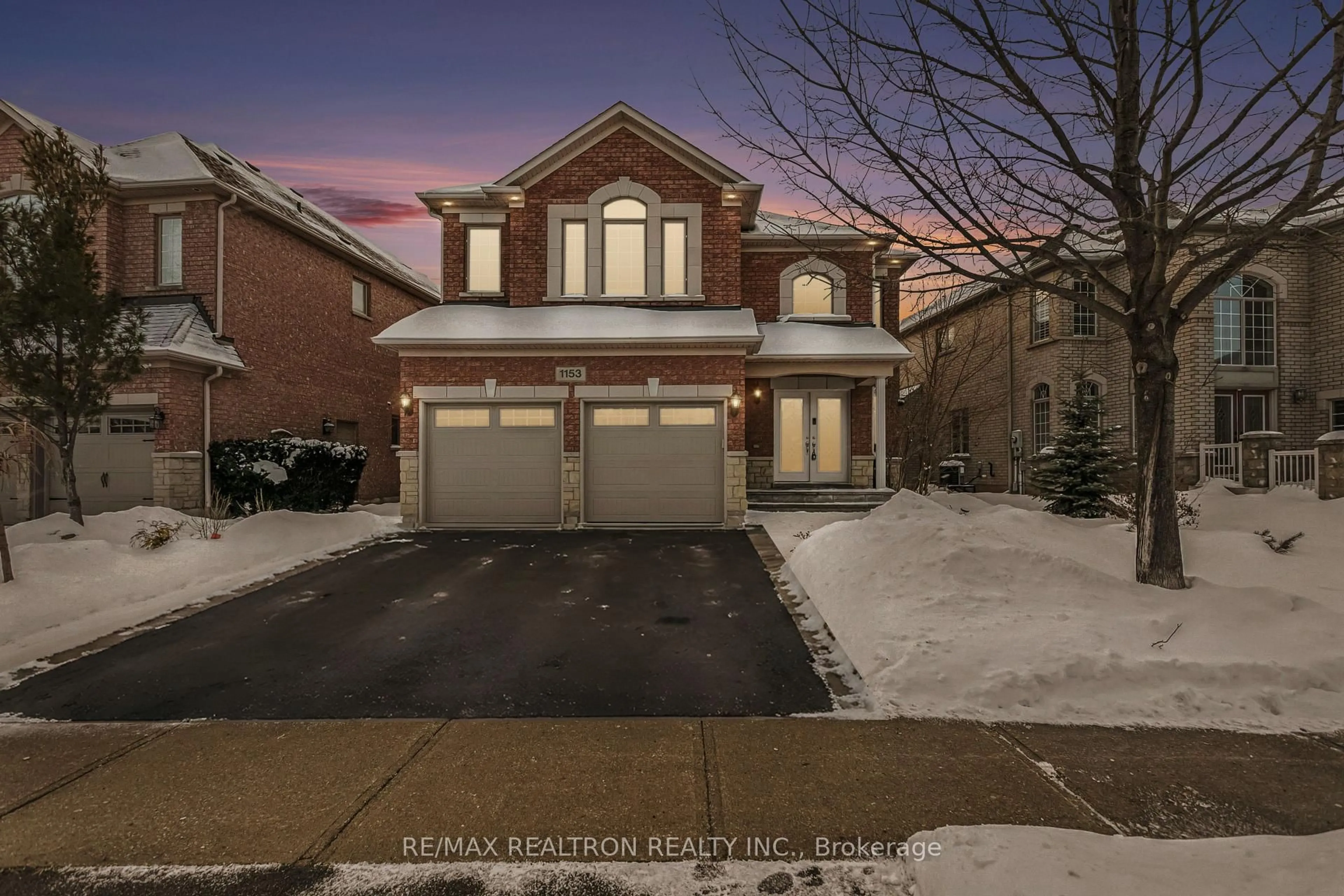 Unknown for 1153 Kestell Blvd, Oakville Ontario L6H 7M7