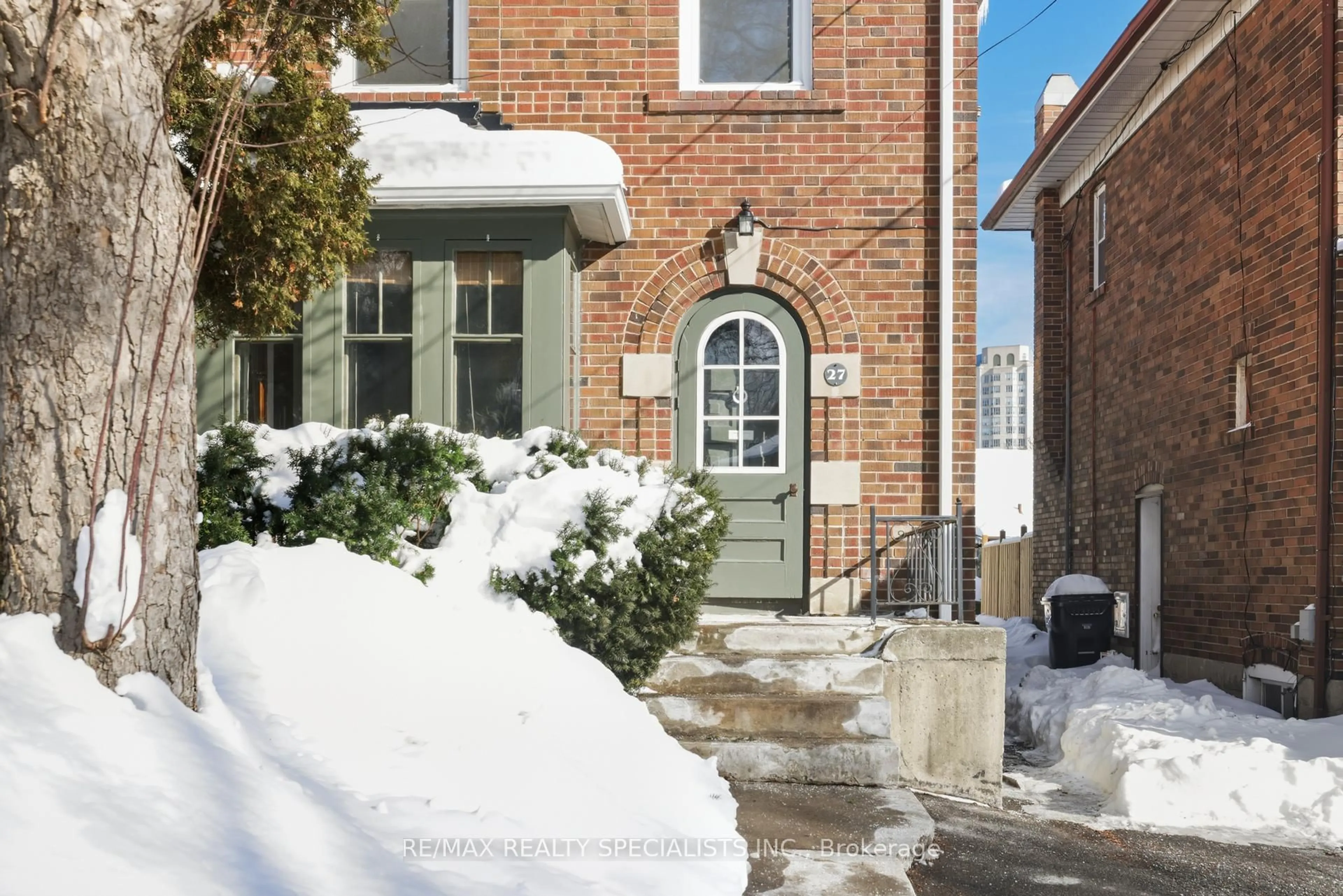 Home with brick exterior material, street for 27 Albert Ave, Toronto Ontario M8V 2L6