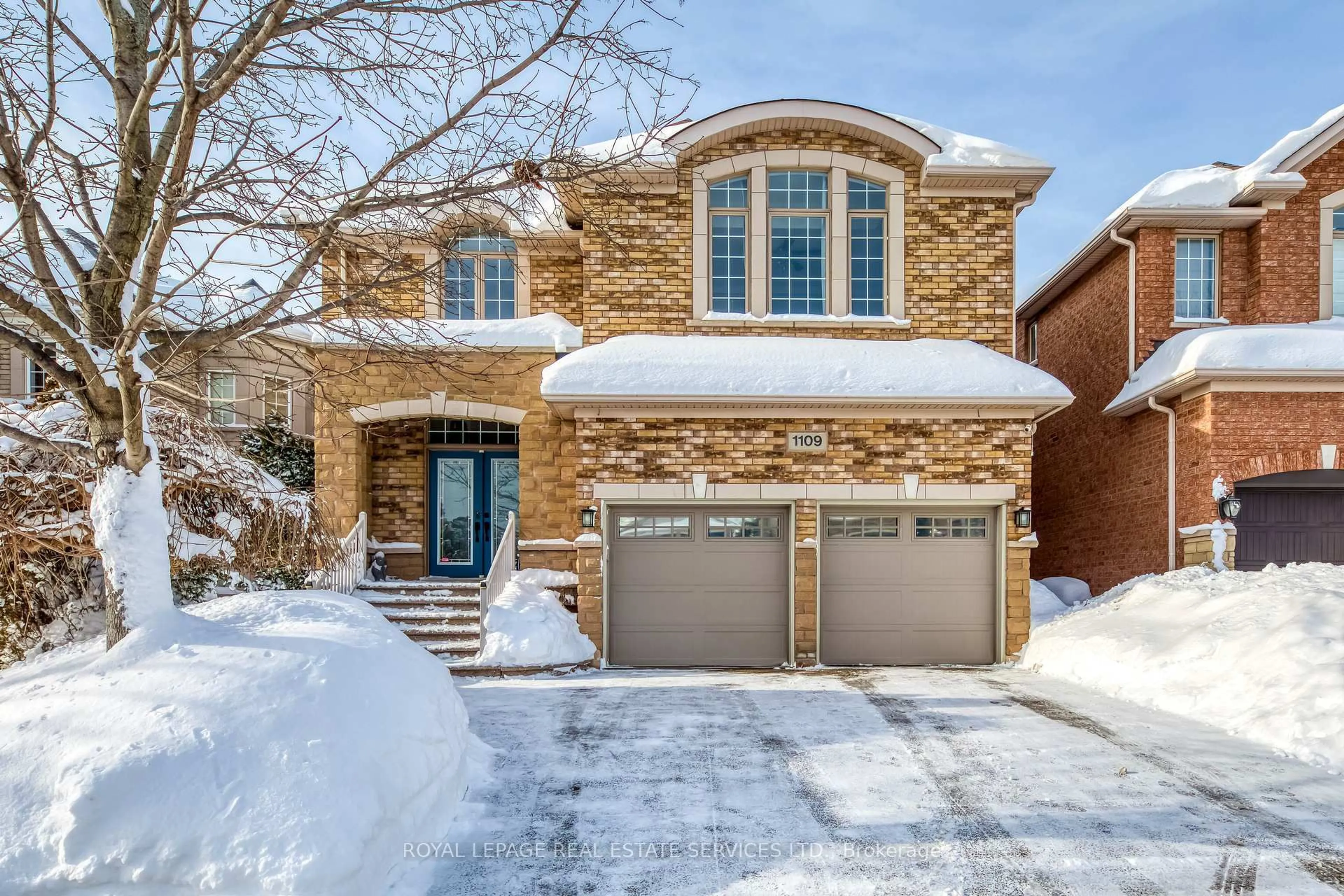 Home with brick exterior material, street for 1109 Kestell Blvd, Oakville Ontario L6H 7M5
