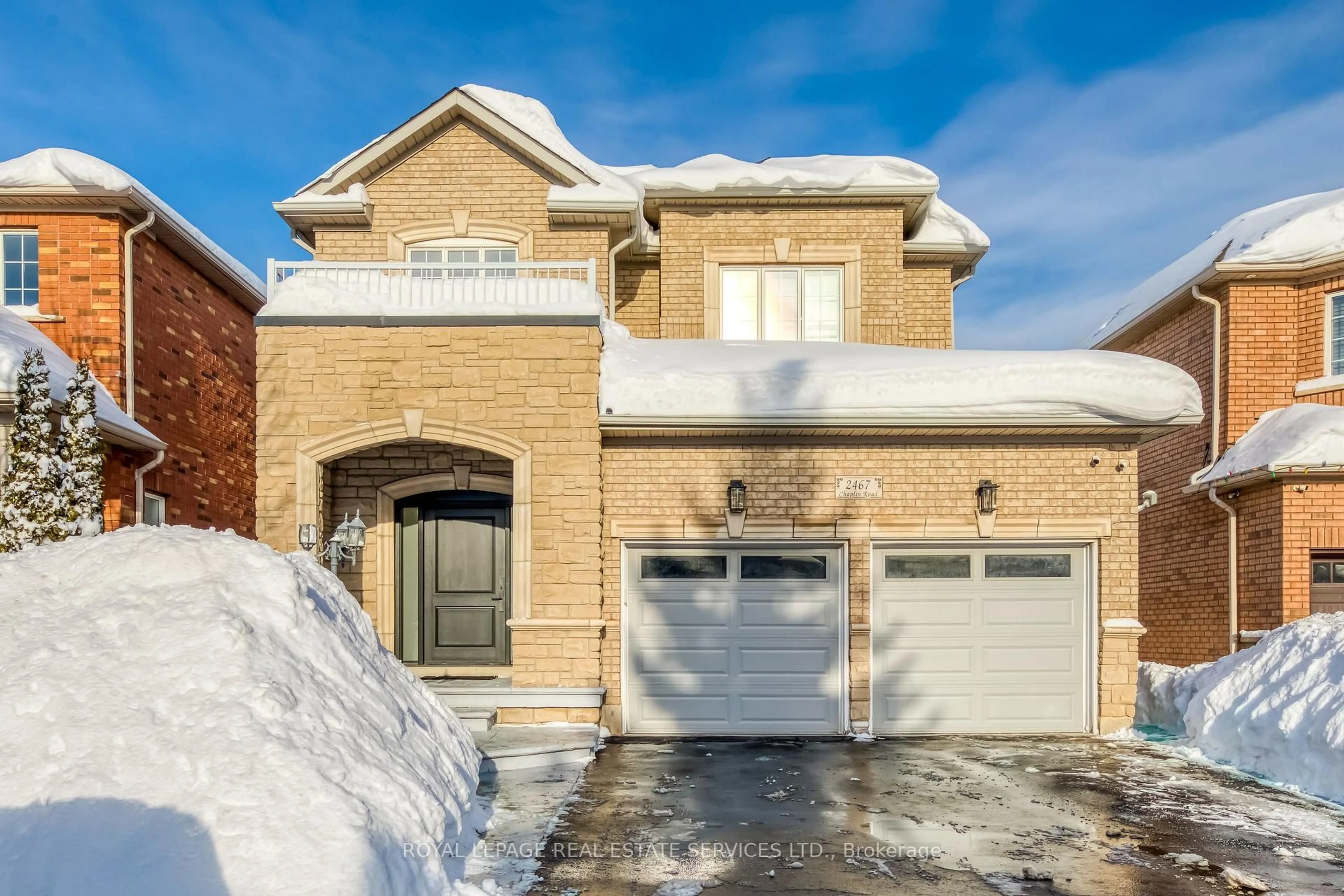 Home with brick exterior material, street for 2467 Chaplin Rd, Oakville Ontario L6H 7L6