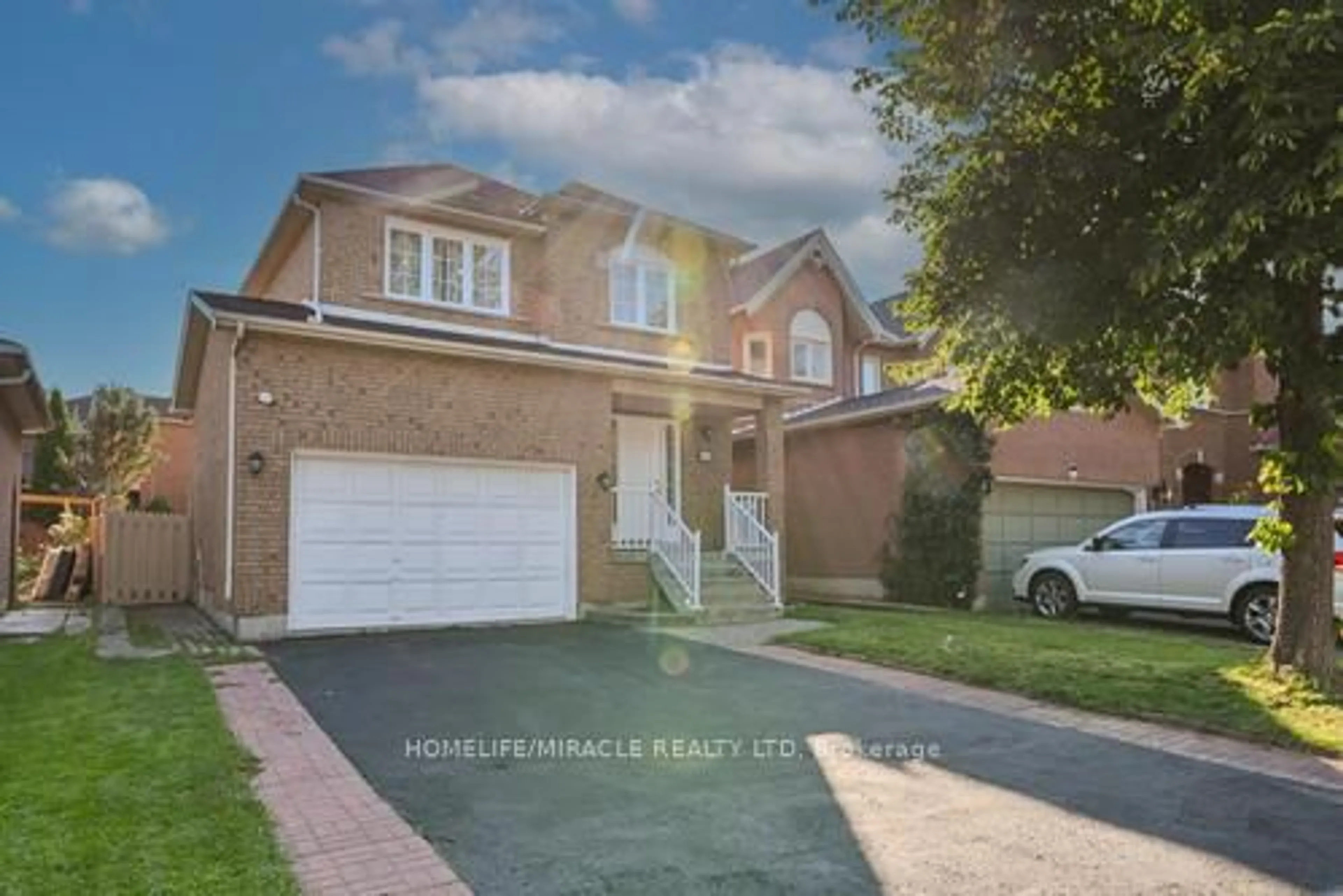 Home with brick exterior material, street for 36 Letty Ave, Brampton Ontario L6Y 4T3
