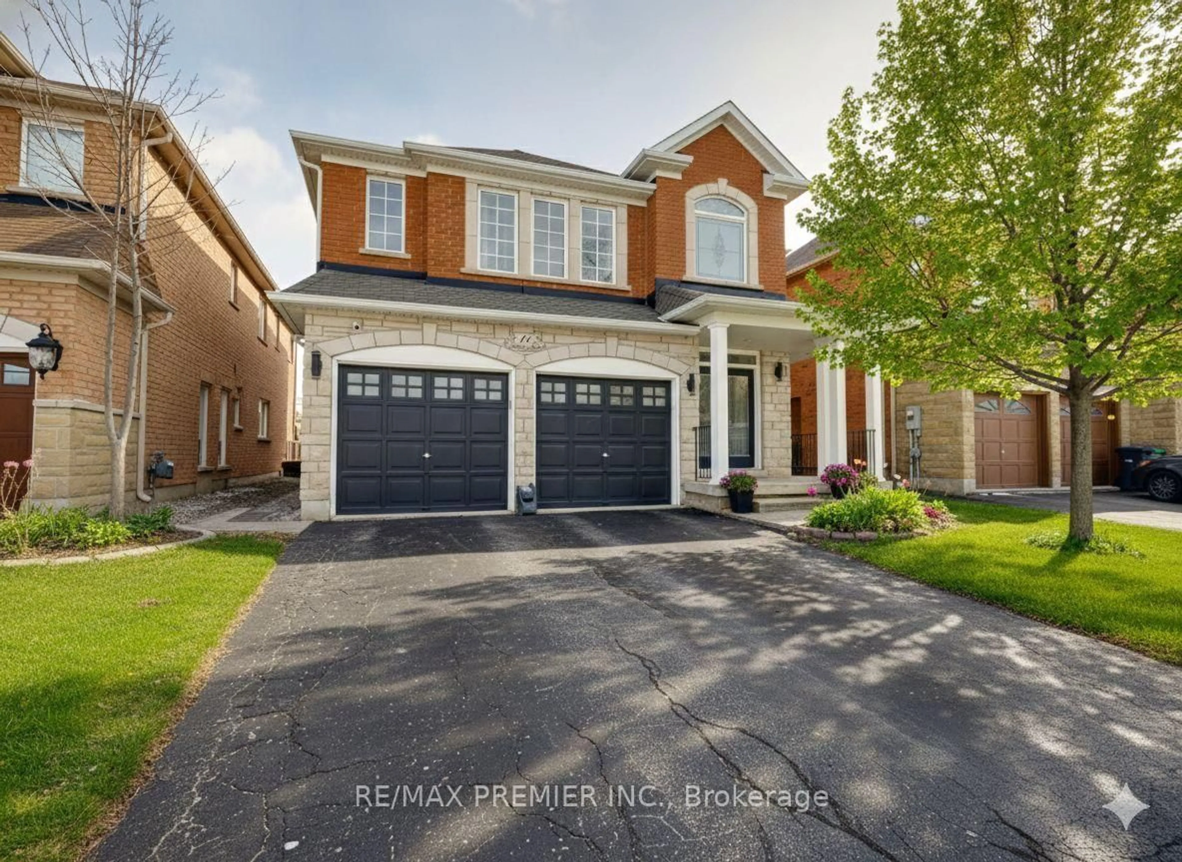 Home with brick exterior material, street for 11 Charger Lane, Brampton Ontario L7A 3B2