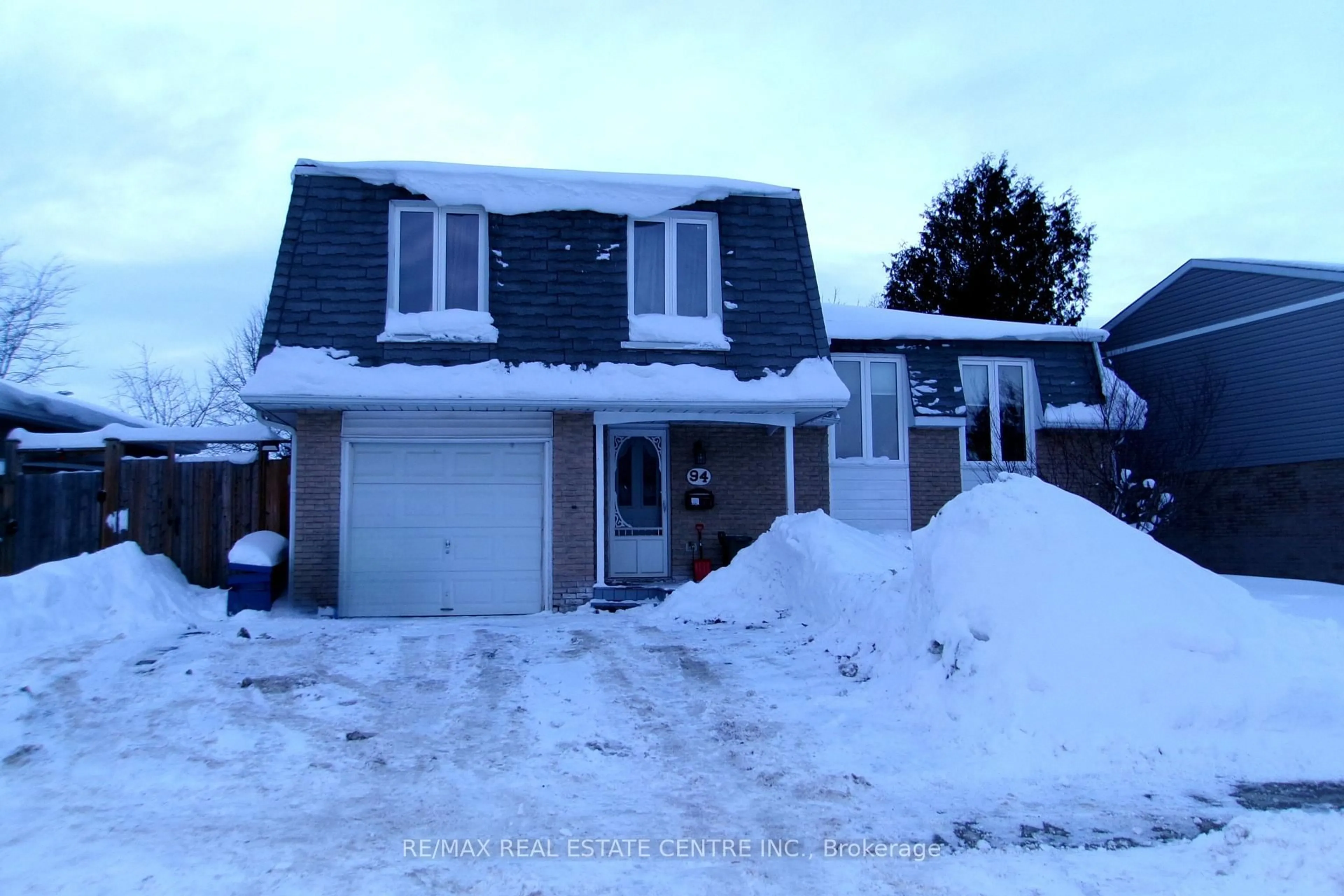 Unknown for 94 Diane Dr, Orangeville Ontario L9W 3N5