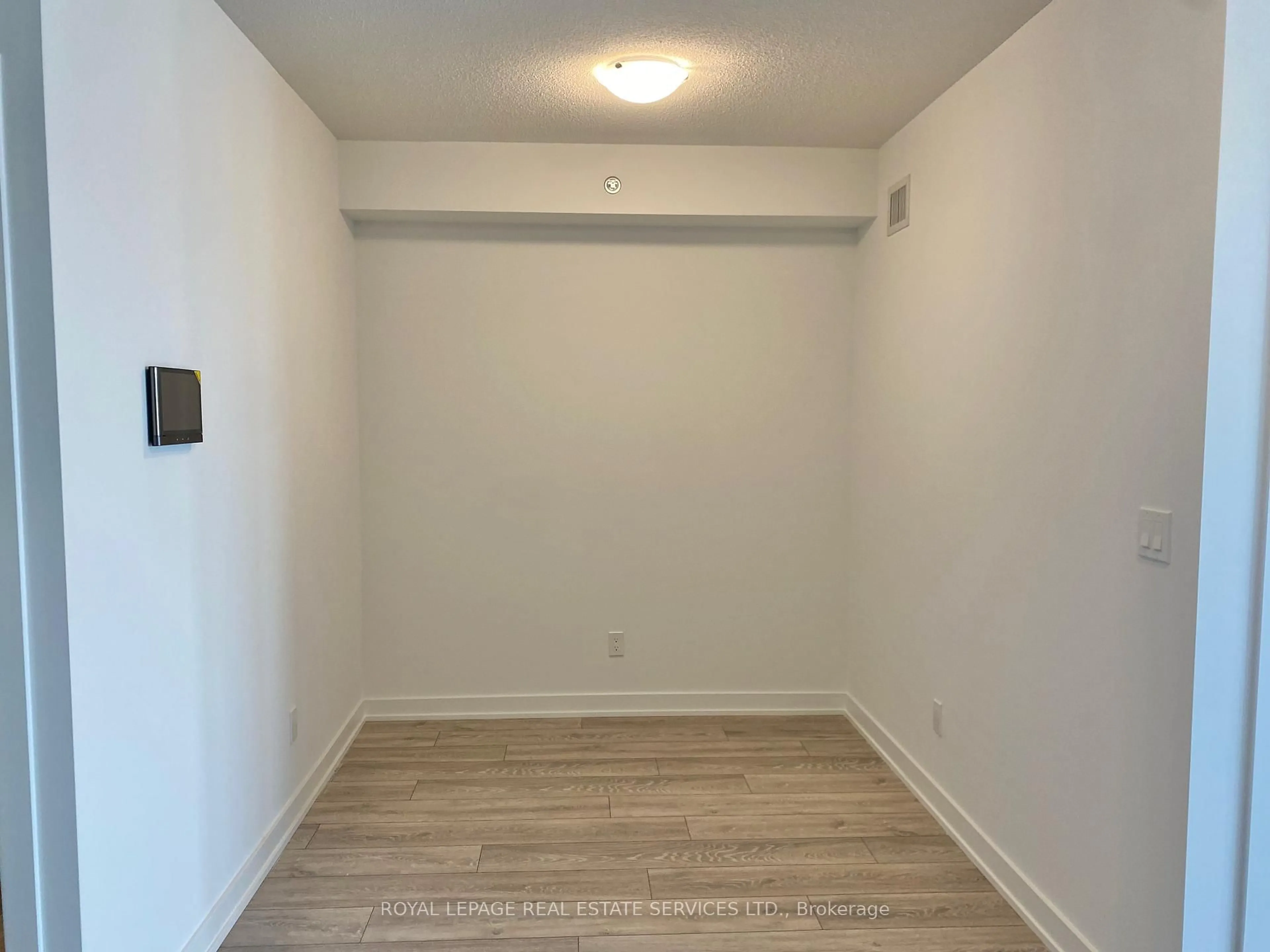 A pic of a room for 3210 Dakota Common #A318, Burlington Ontario L7M 0H4
