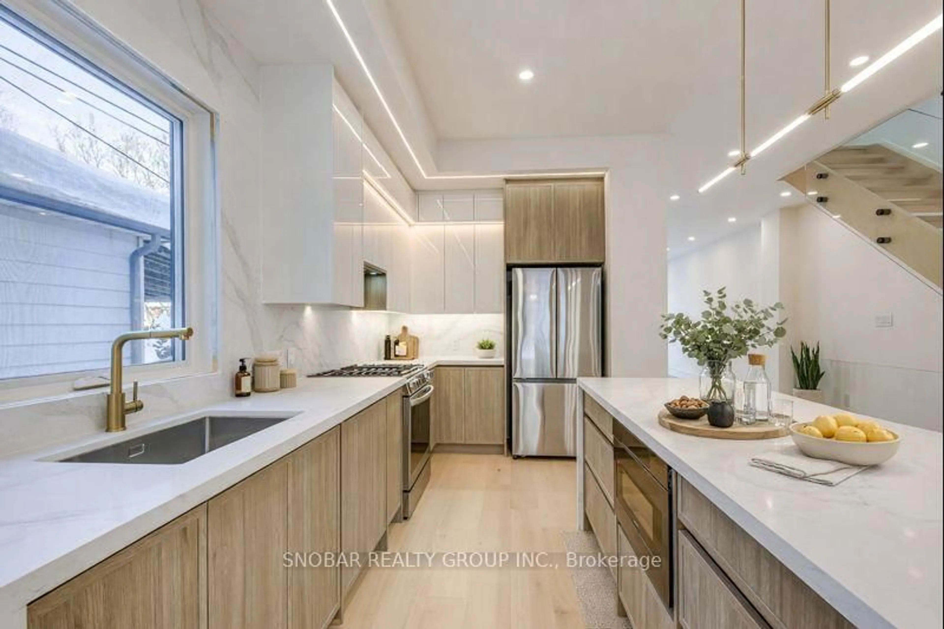 Contemporary kitchen, unknown for 104 Newcastle St, Toronto Ontario M8Z 1C8