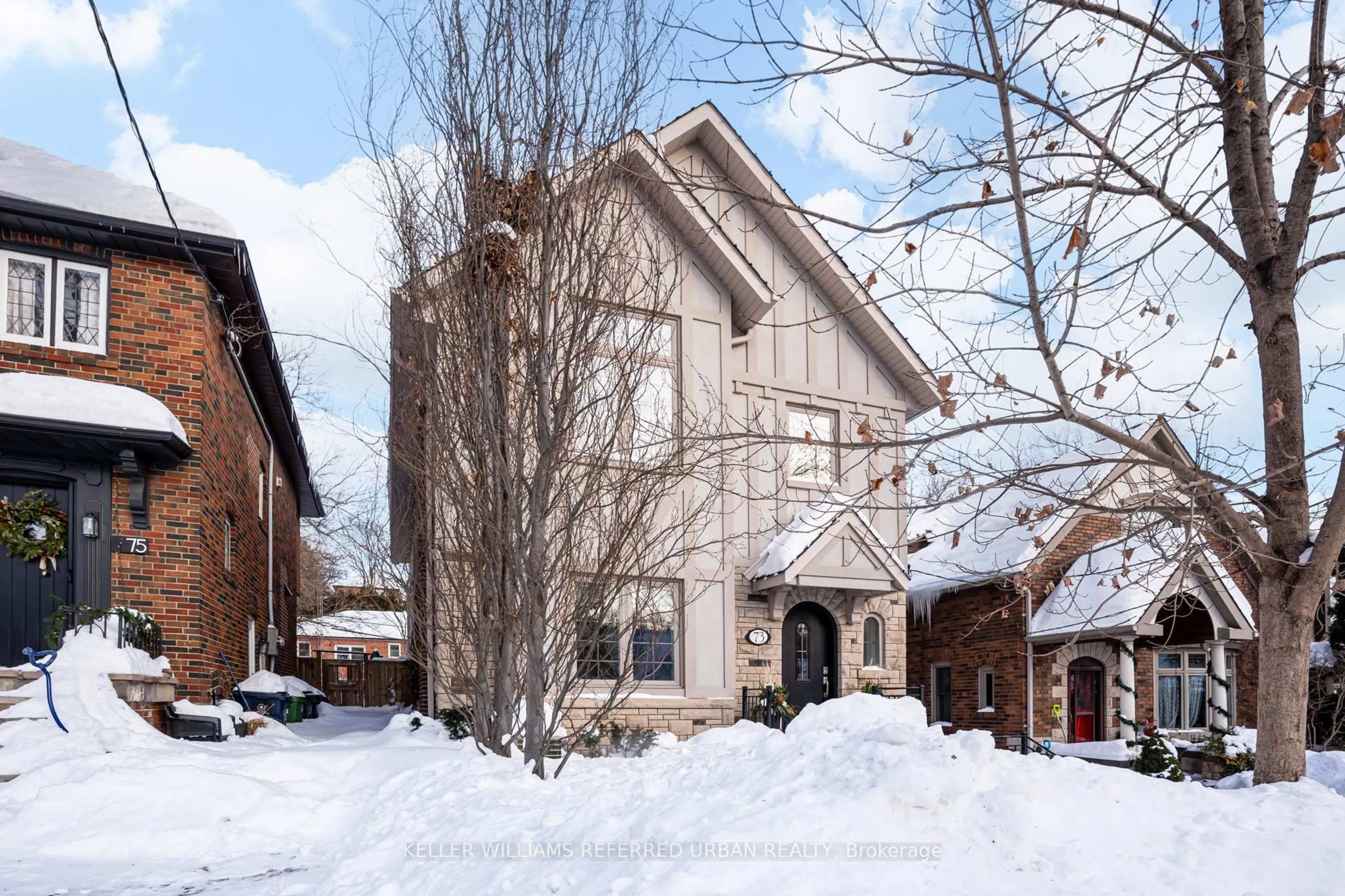 Unknown for 73 Armadale Ave, Toronto Ontario M6S 3W9