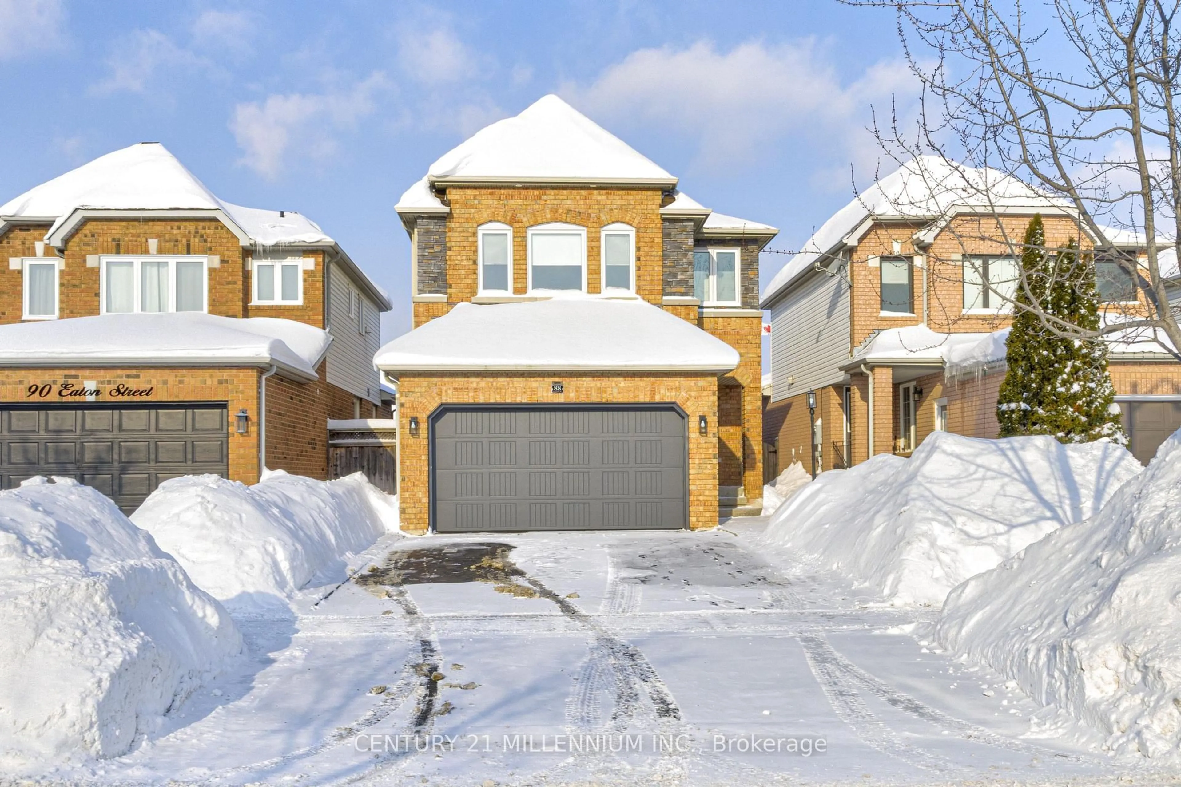 Home with brick exterior material, street for 88 Eaton St, Halton Hills Ontario L7G 5T2